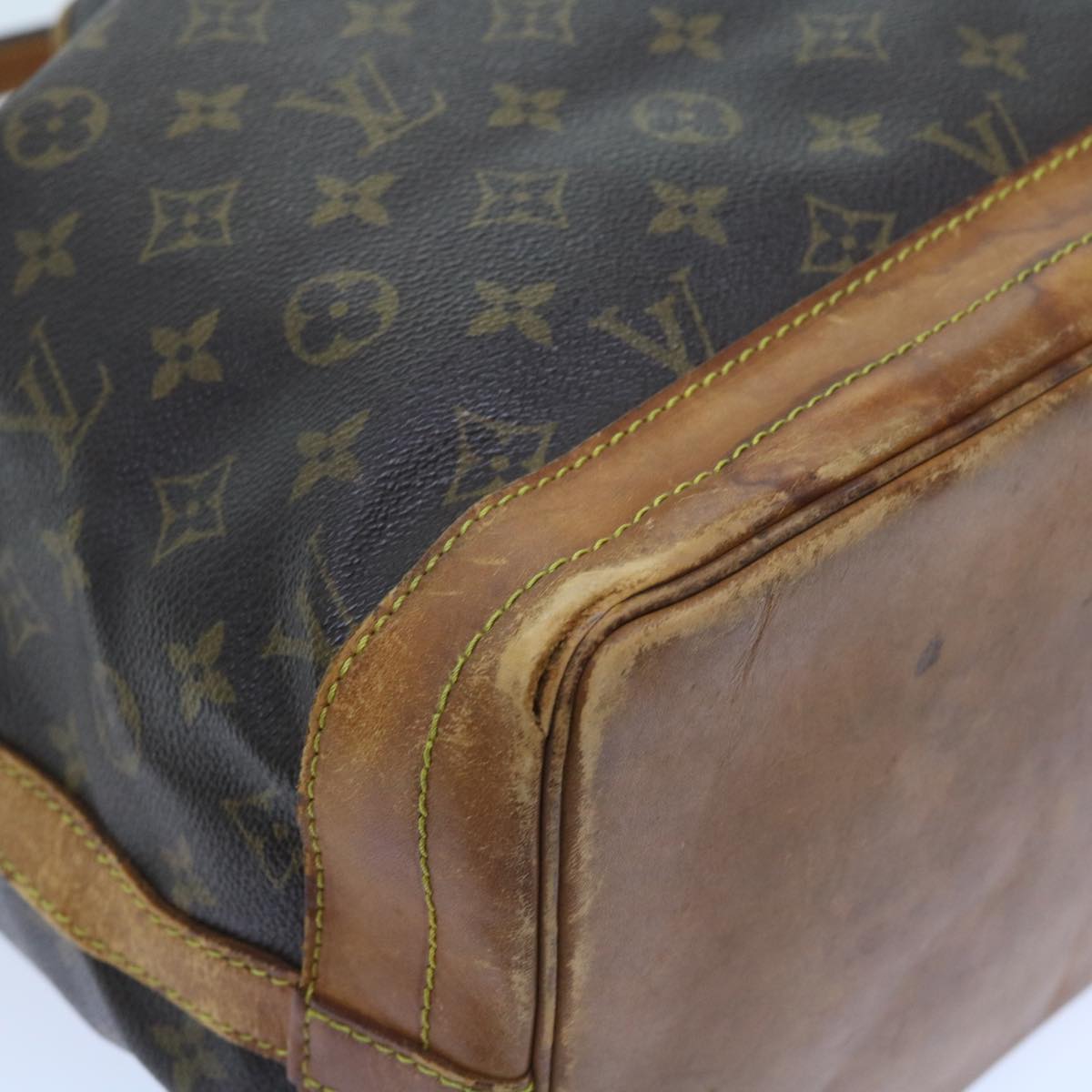 LOUIS VUITTON Monogram Noe Shoulder Bag M42224 LV 56019