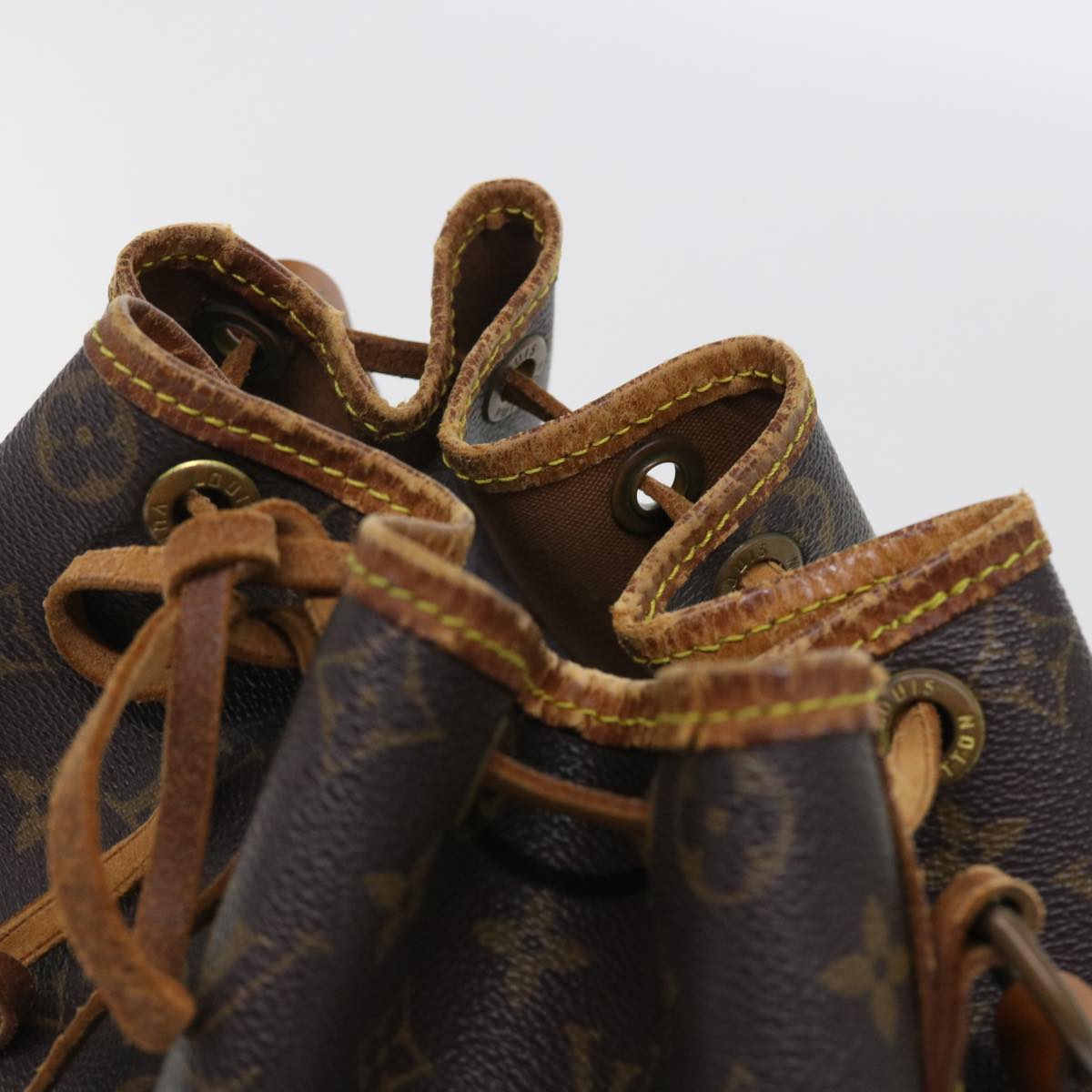 LOUIS VUITTON Monogram Noe Shoulder Bag M42224 LV 56019