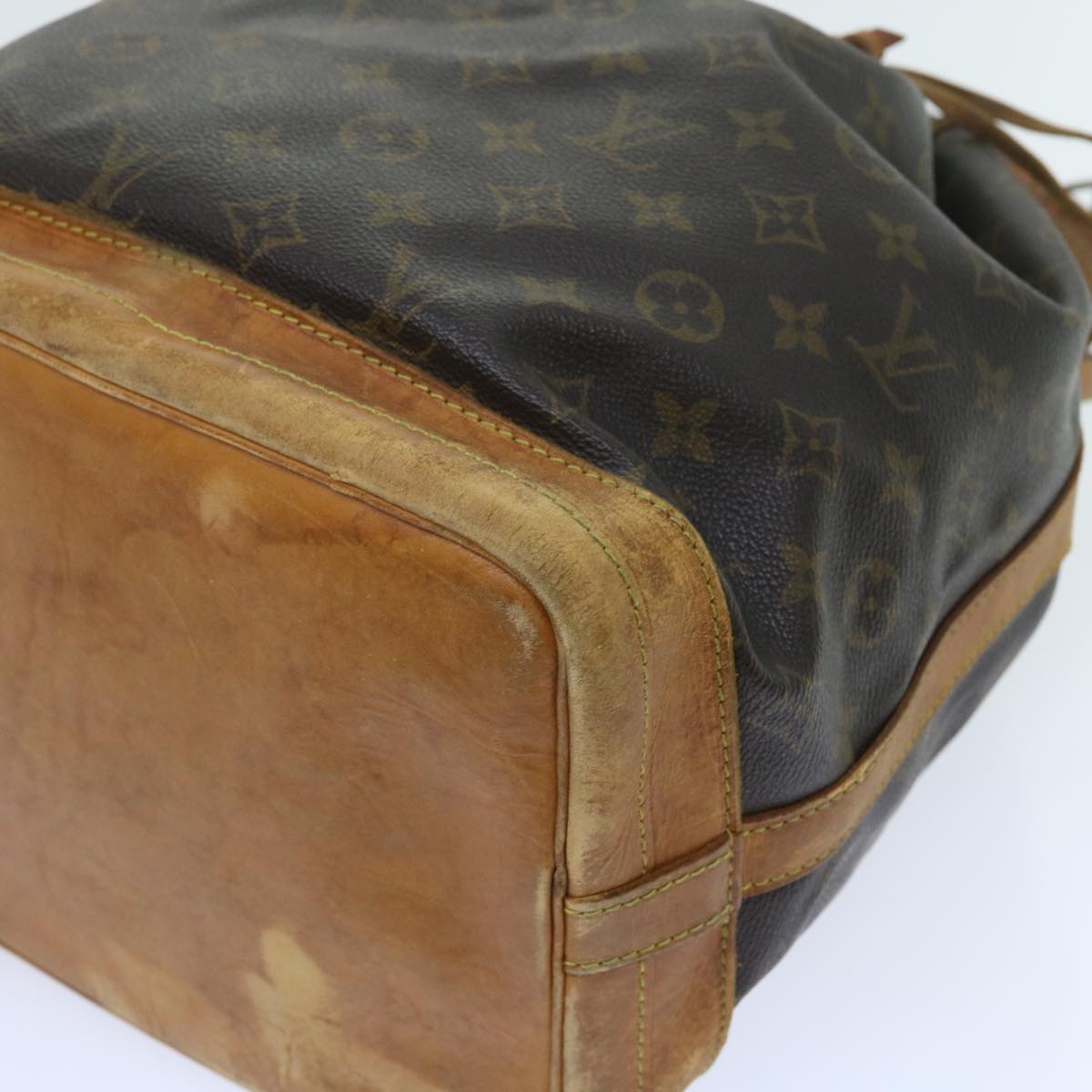 LOUIS VUITTON Monogram Noe Shoulder Bag M42224 LV 56021