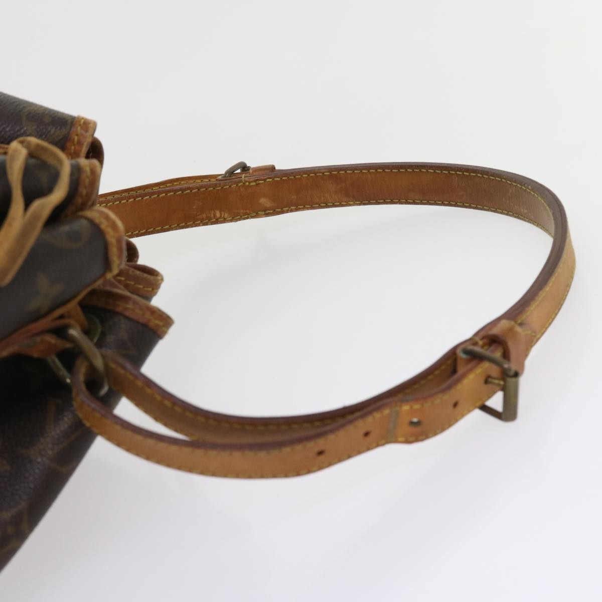 LOUIS VUITTON Monogram Noe Shoulder Bag M42224 LV 56021