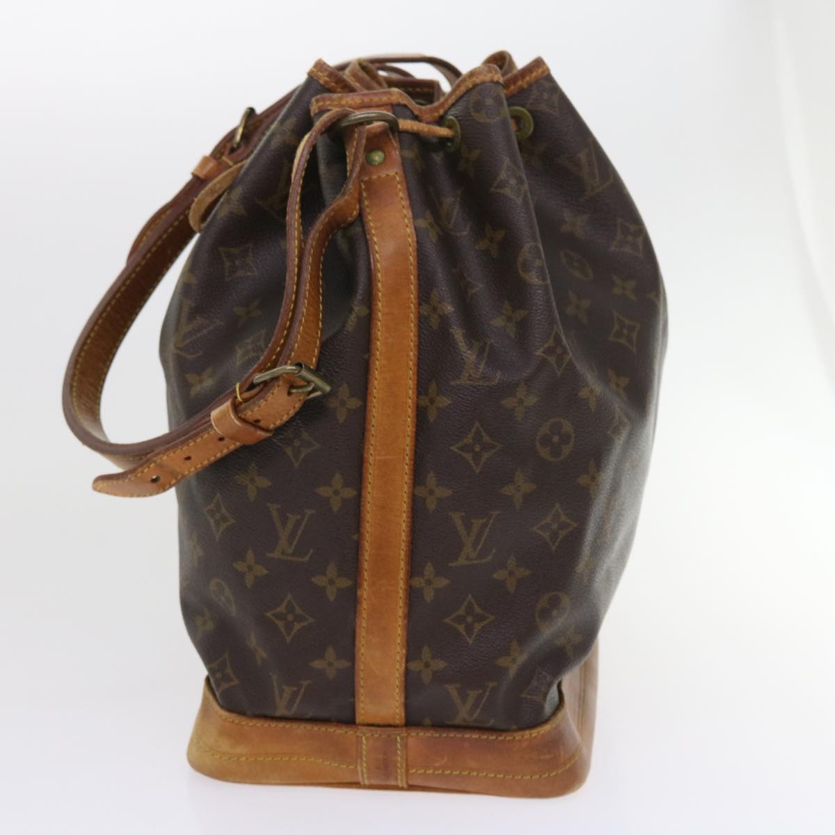 LOUIS VUITTON Monogram Noe Shoulder Bag M42224 LV 56023