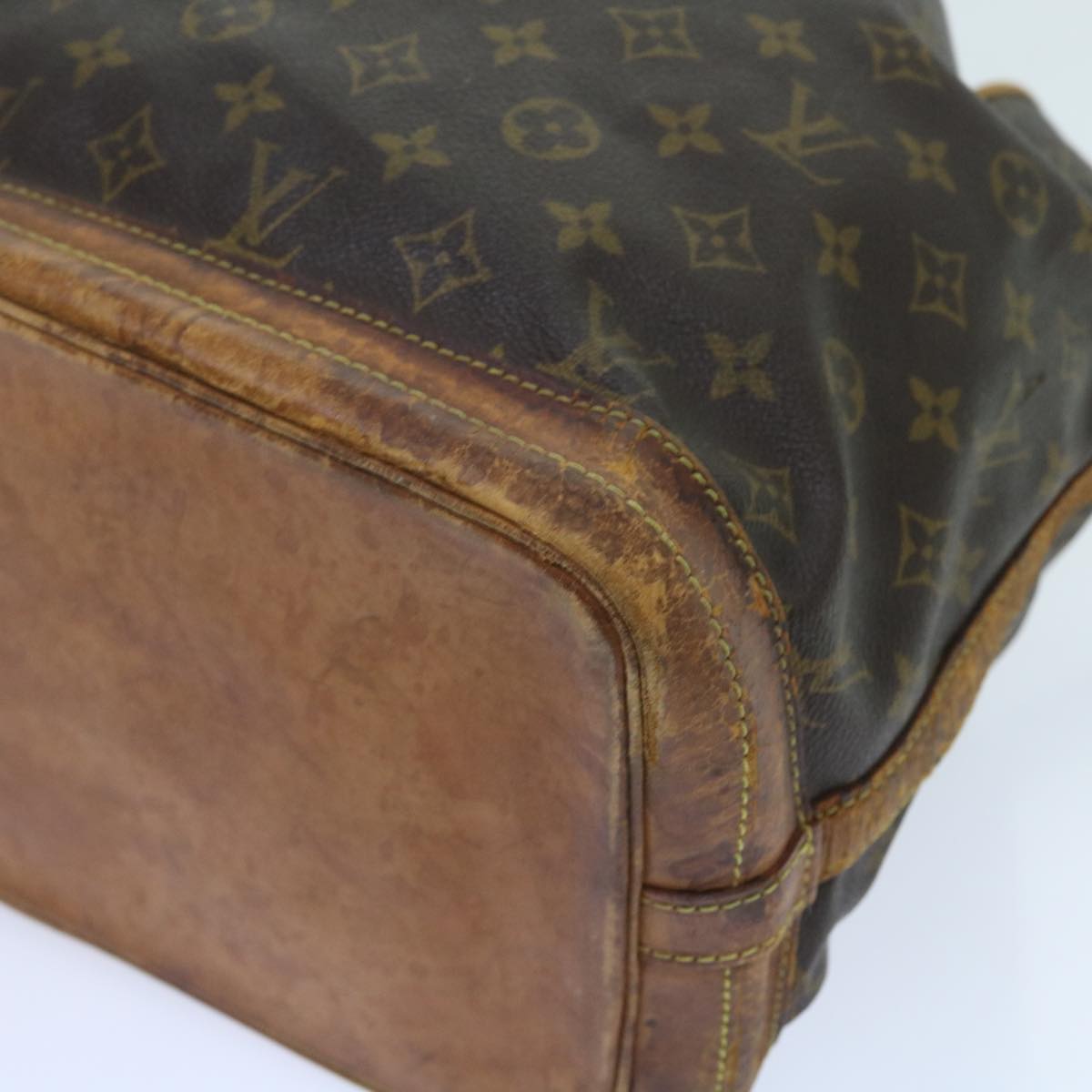 LOUIS VUITTON Monogram Noe Shoulder Bag M42224 LV 56025