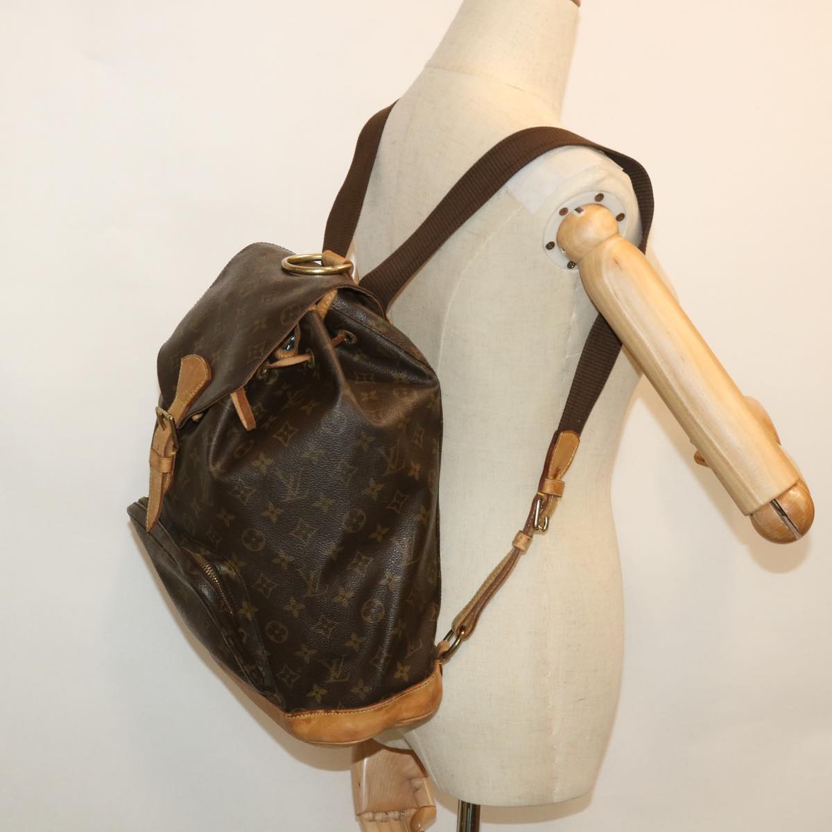 LOUIS VUITTON Monogram Montsouris GM Backpack M51135 LV 56031