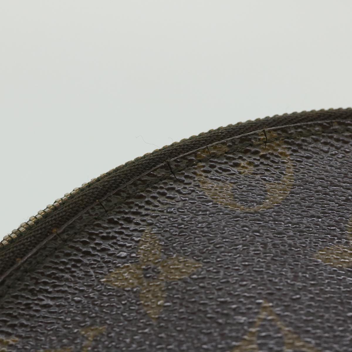 LOUIS VUITTON Monogram Trousse Demi Ronde Cosmetic Pouch M47520 LV 56099