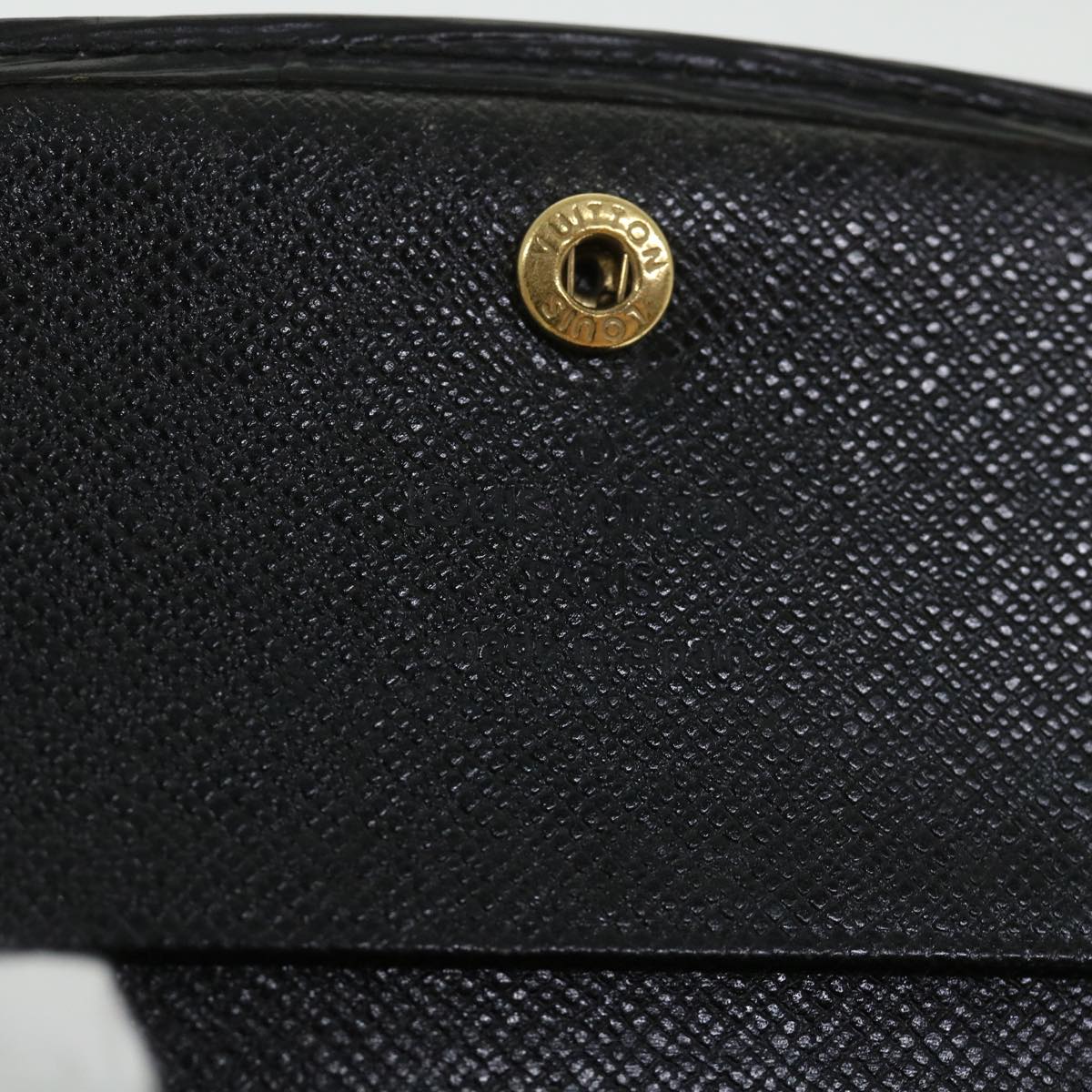 LOUIS VUITTON Epi Porte 12 Cartes Crdit Trifold Wallet Noir M63472 LV 56121