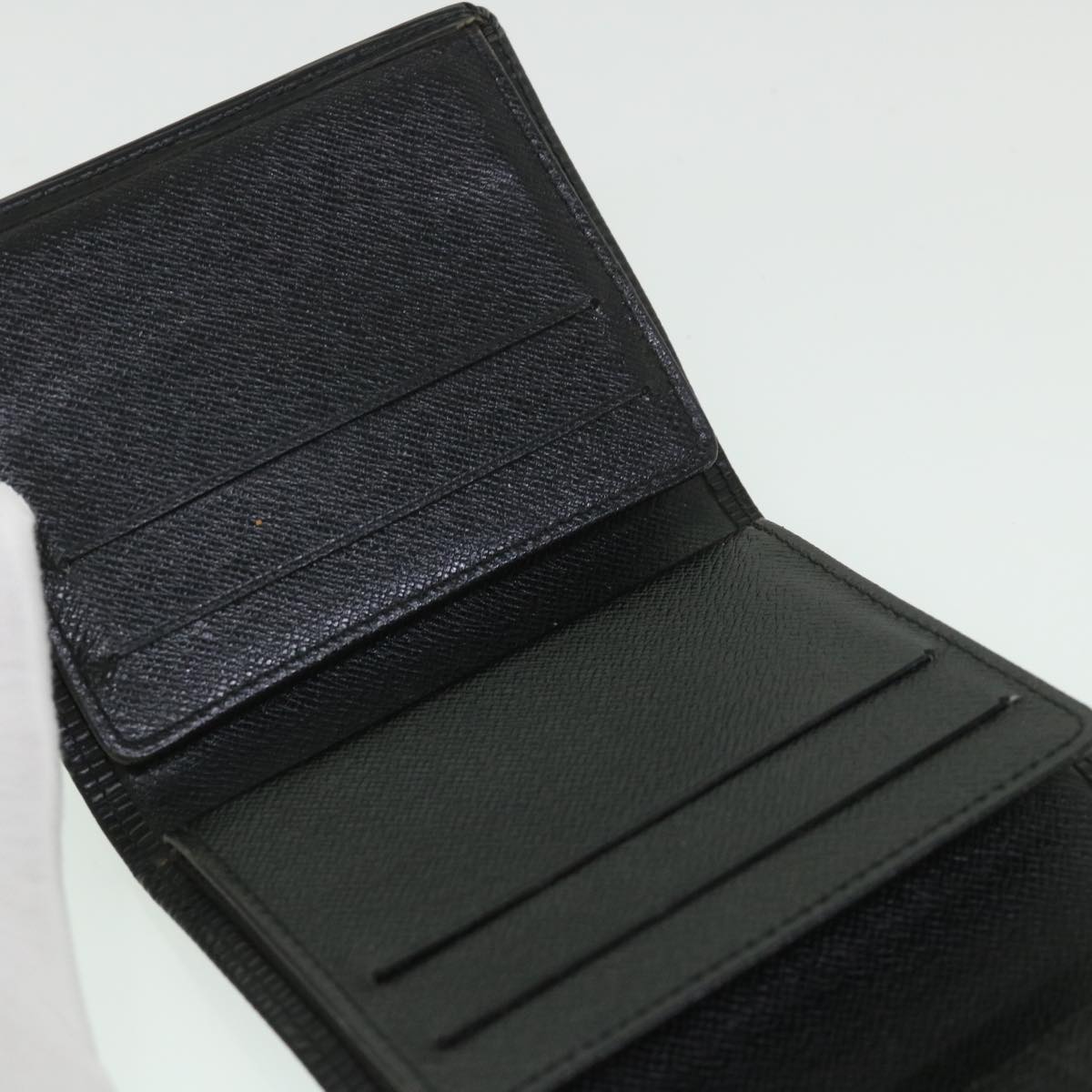 LOUIS VUITTON Epi Porte 12 Cartes Crdit Trifold Wallet Noir M63472 LV 56121