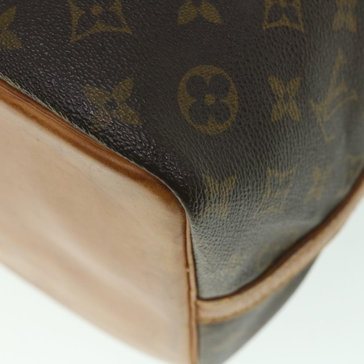 LOUIS VUITTON Monogram Petit Noe Shoulder Bag M42226 LV 56138