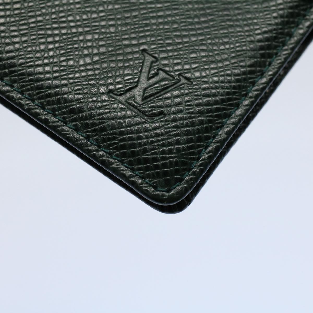 LOUIS VUITTON Taiga Agenda PM Day Planner Cover Epicea R20424 LV 56150