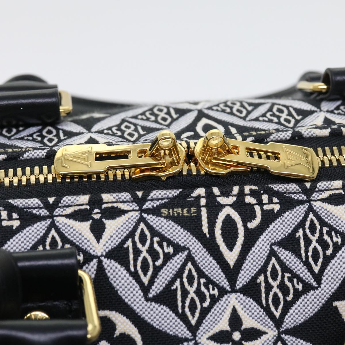 LOUIS VUITTON SINCE 1854 Keepall Bandouliere 45 Jacquard M57304 LV 56155A