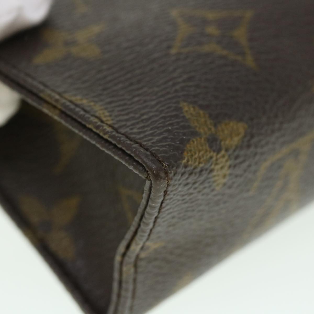 LOUIS VUITTON Monogram Poche Toilette 15 Pouch M47546 LV 56172