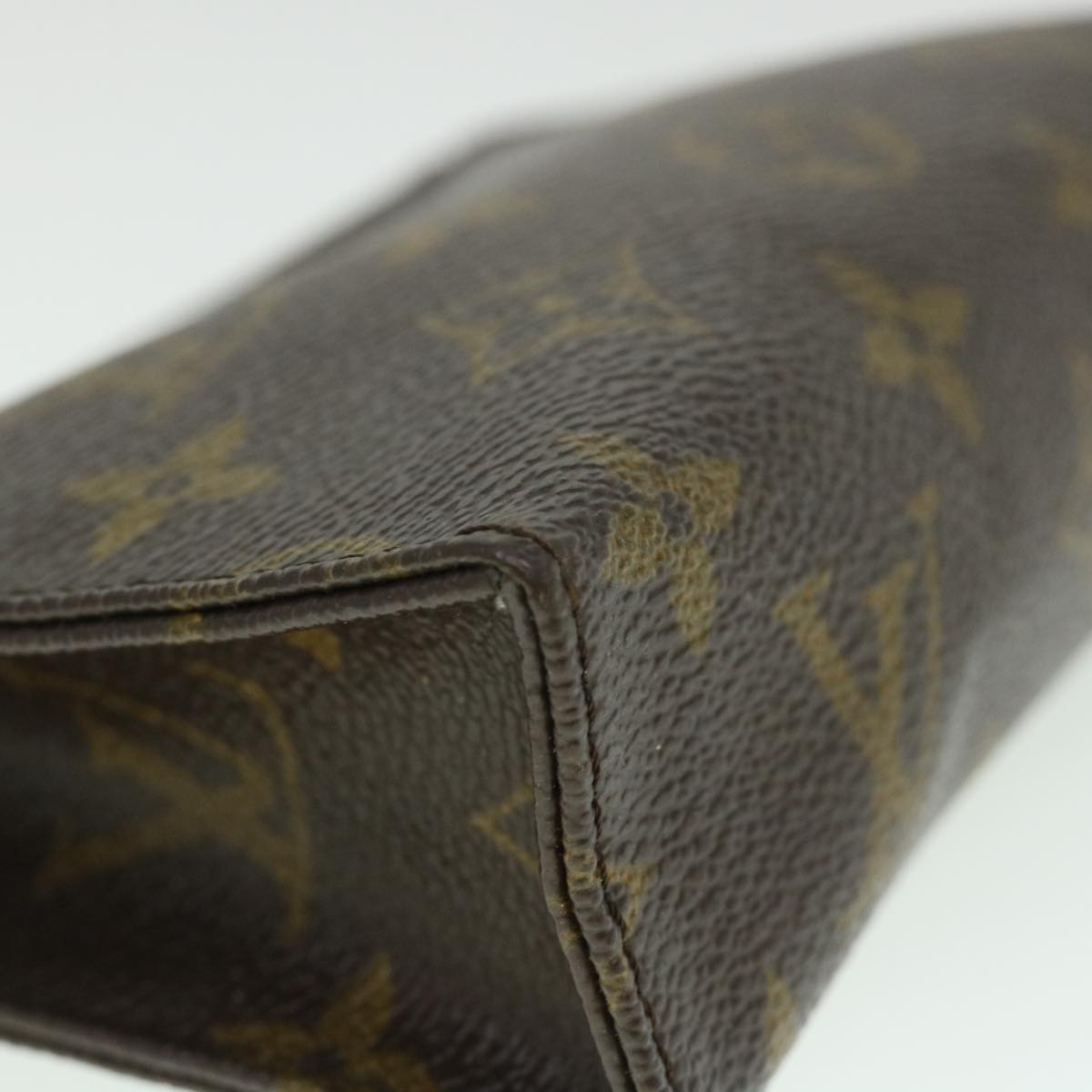 LOUIS VUITTON Monogram Poche Toilette 15 Pouch M47546 LV 56172