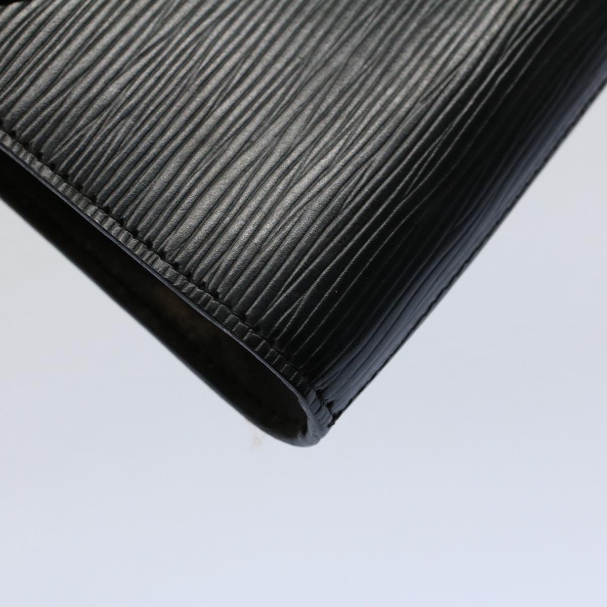 LOUIS VUITTON Epi Art Deco Clutch Bag Black M52632 LV 56187