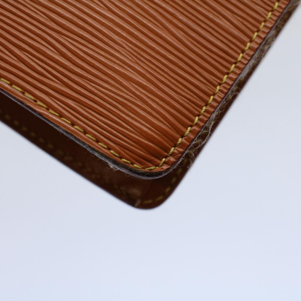 LOUIS VUITTON Epi Pochette Homme Clutch Bag Brown M52528 LV 56188