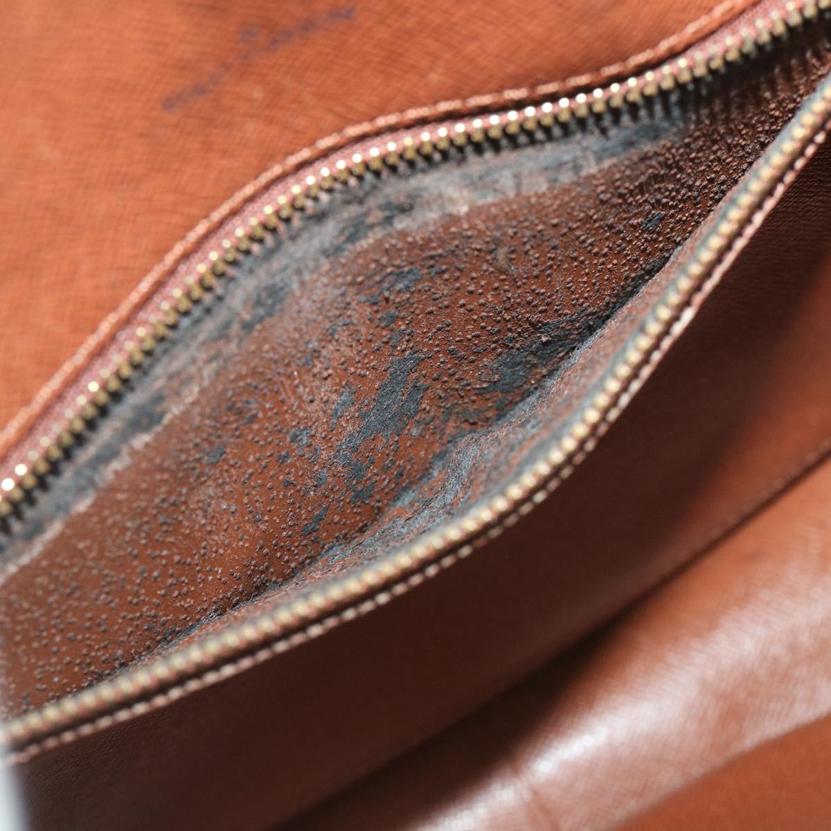 LOUIS VUITTON Monogram Saint Cloud GM Shoulder Bag M51242 LV 56208