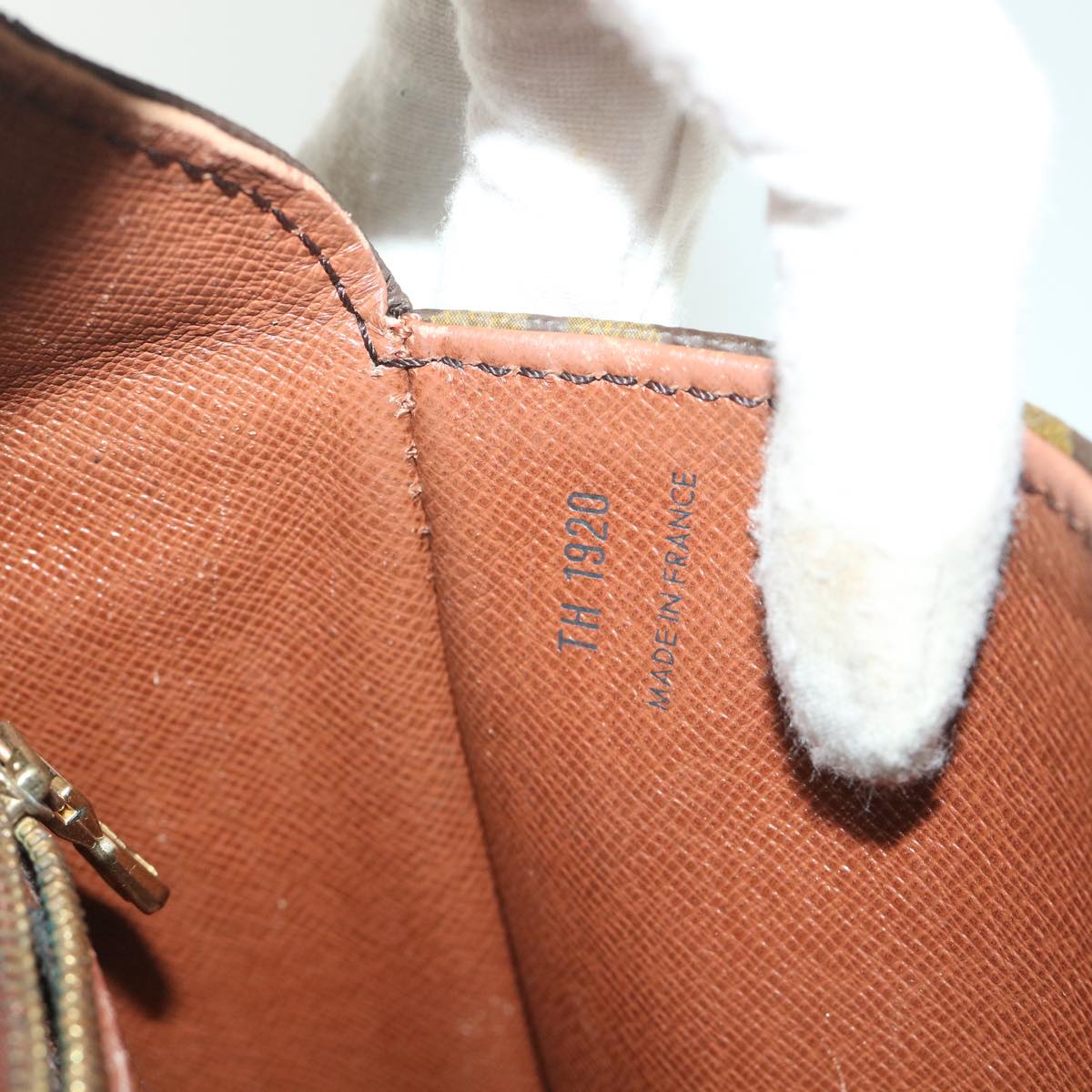 LOUIS VUITTON Monogram Saint Cloud GM Shoulder Bag M51242 LV 56208
