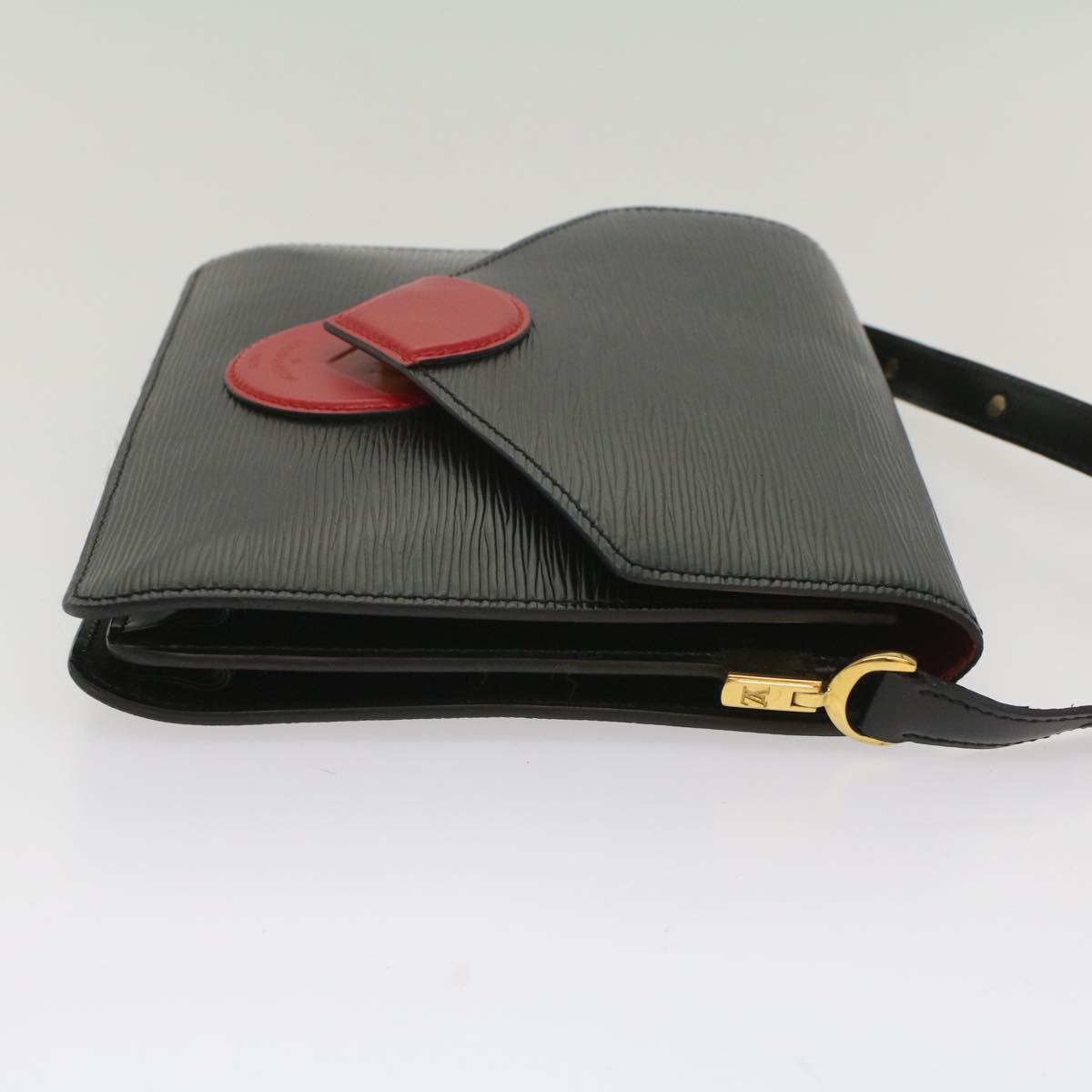 LOUIS VUITTON Epi Osh Shoulder Bag Black Red M52447 LV 56214