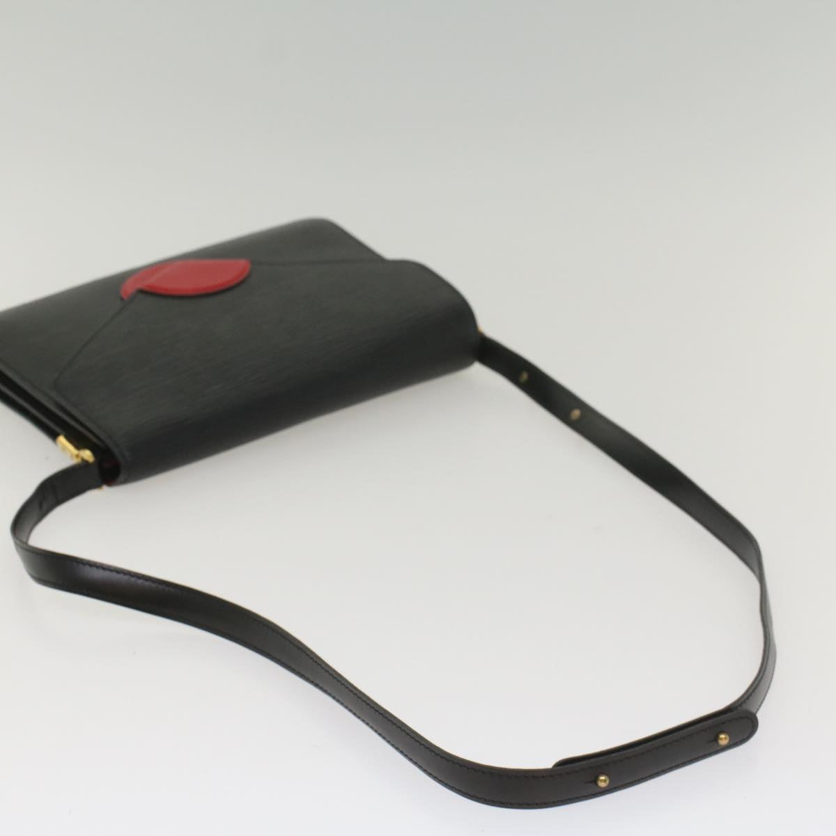 LOUIS VUITTON Epi Osh Shoulder Bag Black Red M52447 LV 56214