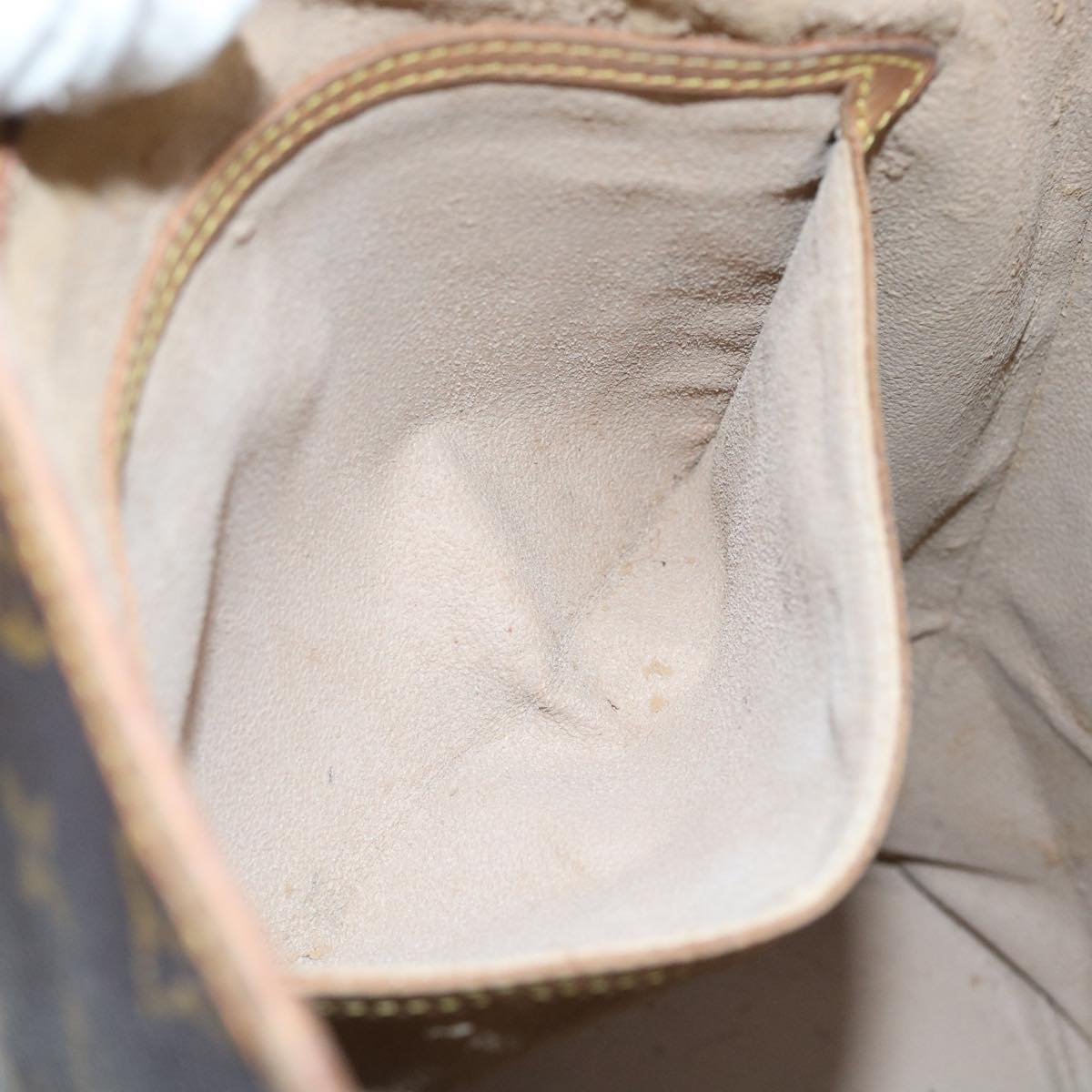 LOUIS VUITTON Monogram Bucket GM Shoulder Bag M42236 LV 56238