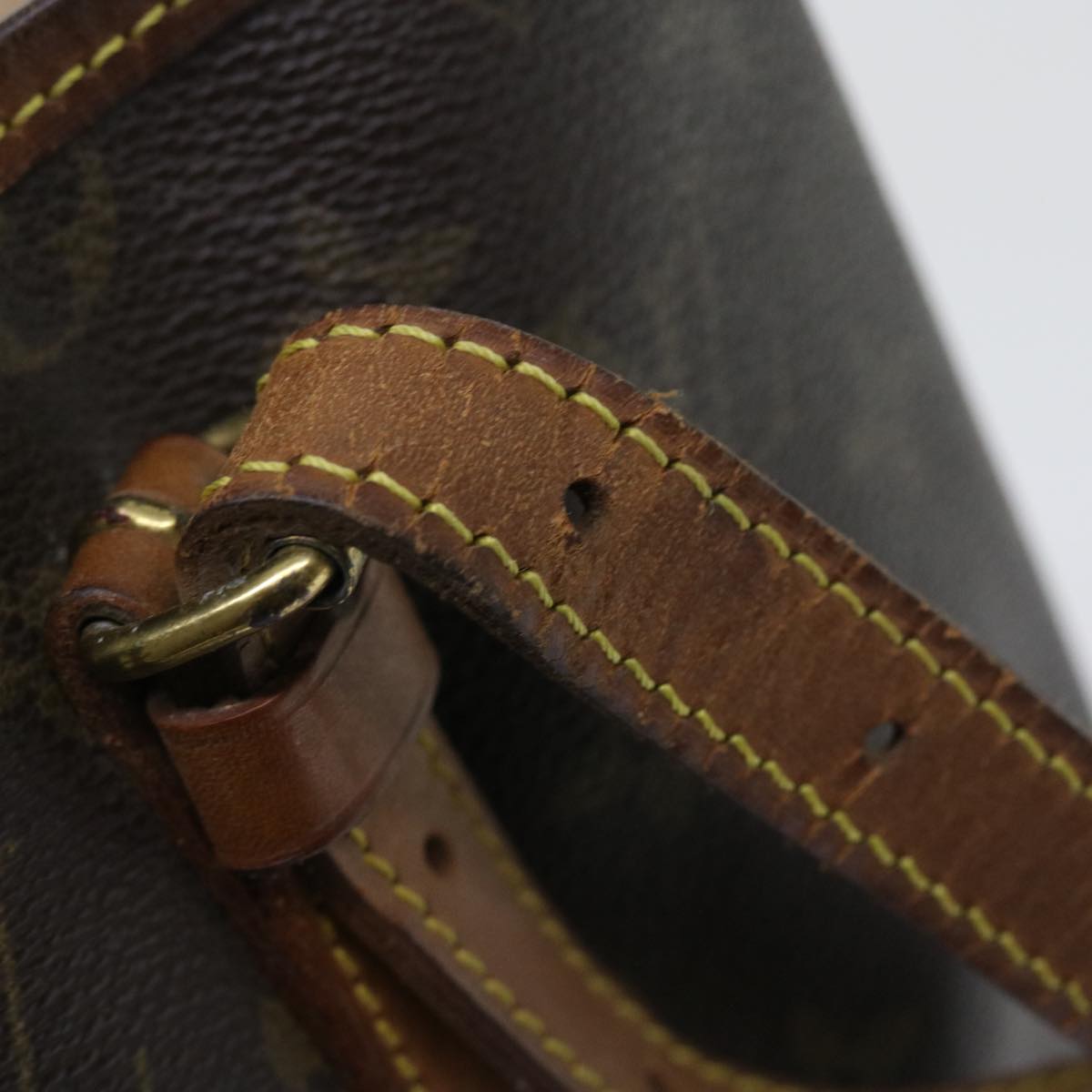 LOUIS VUITTON Monogram Bucket GM Shoulder Bag M42236 LV 56240