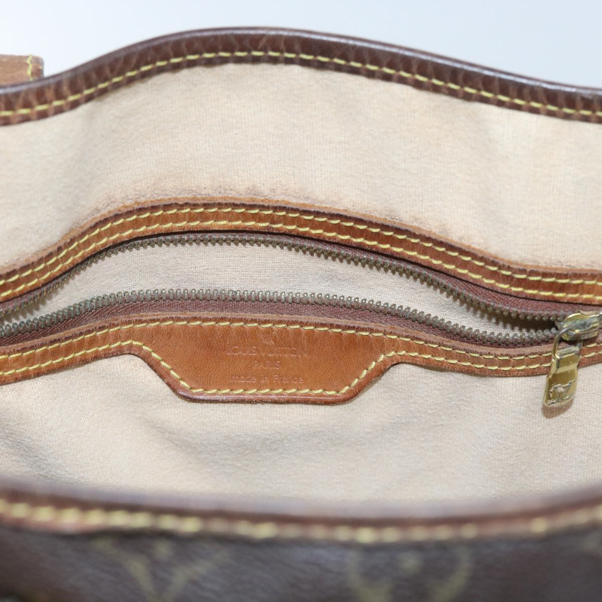LOUIS VUITTON Monogram Bucket GM Shoulder Bag M42236 LV 56240