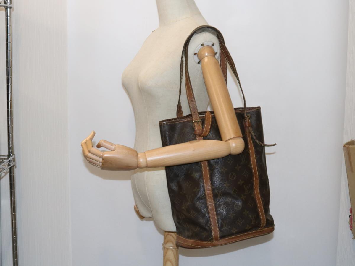 LOUIS VUITTON Monogram Bucket GM Shoulder Bag M42236 LV 56240