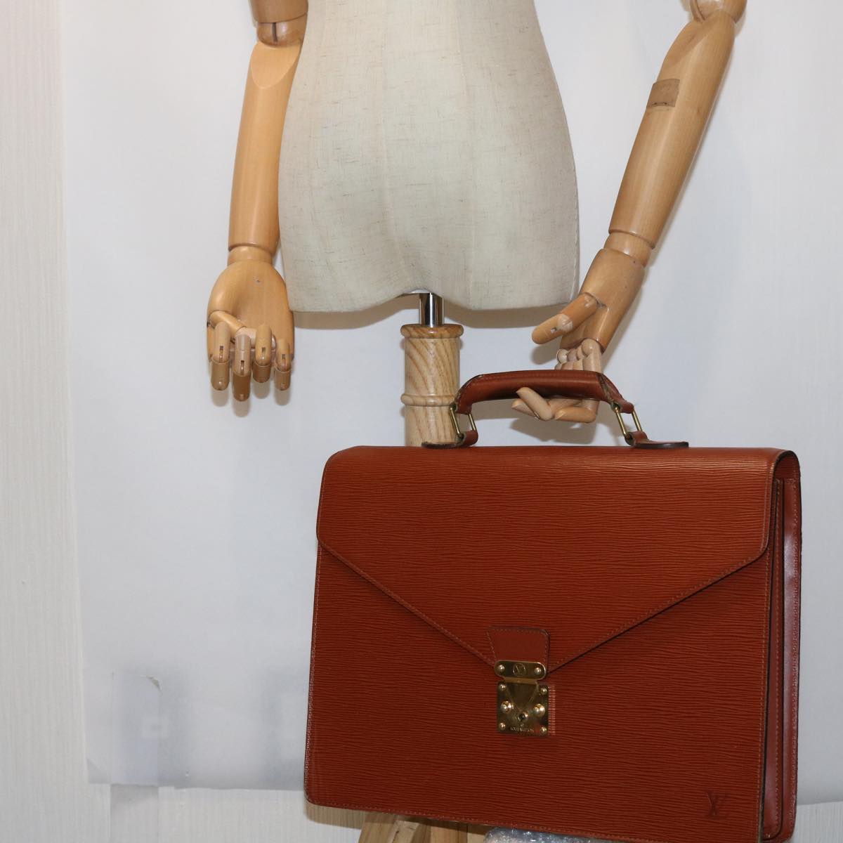 LOUIS VUITTON Epi Serviette Conseiller Briefcase Brown M54423 LV 56242
