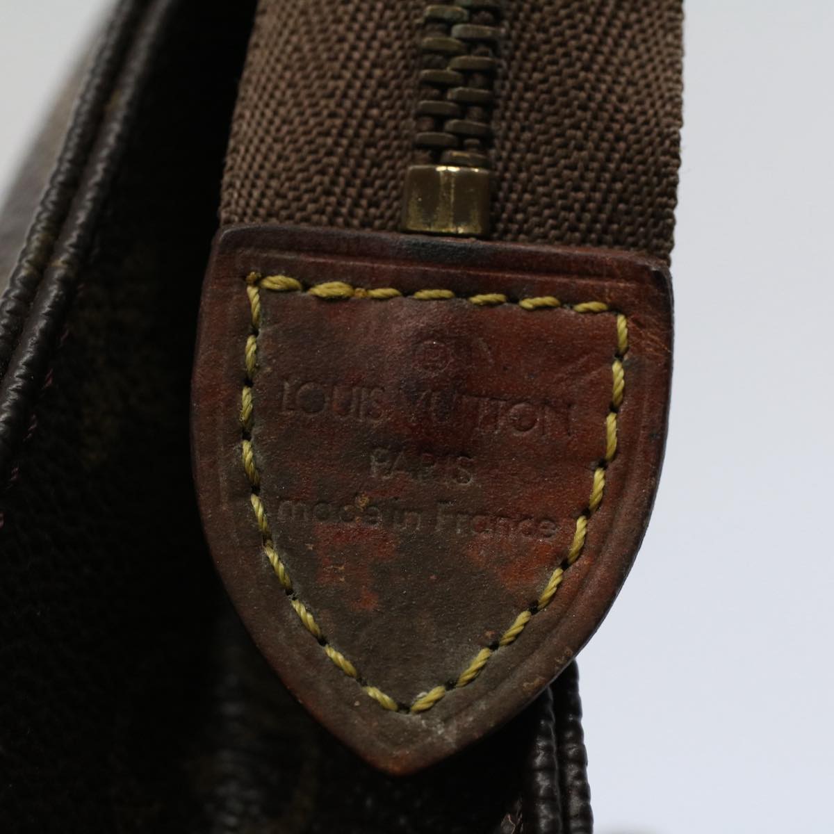 LOUIS VUITTON Monogram Poche Toilette 19 Pouch M47544 LV 56426