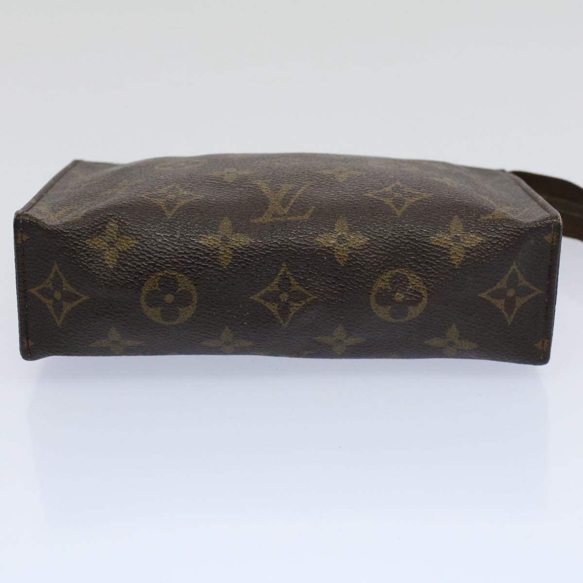 LOUIS VUITTON Monogram Poche Toilette 19 Pouch M47544 LV 56426