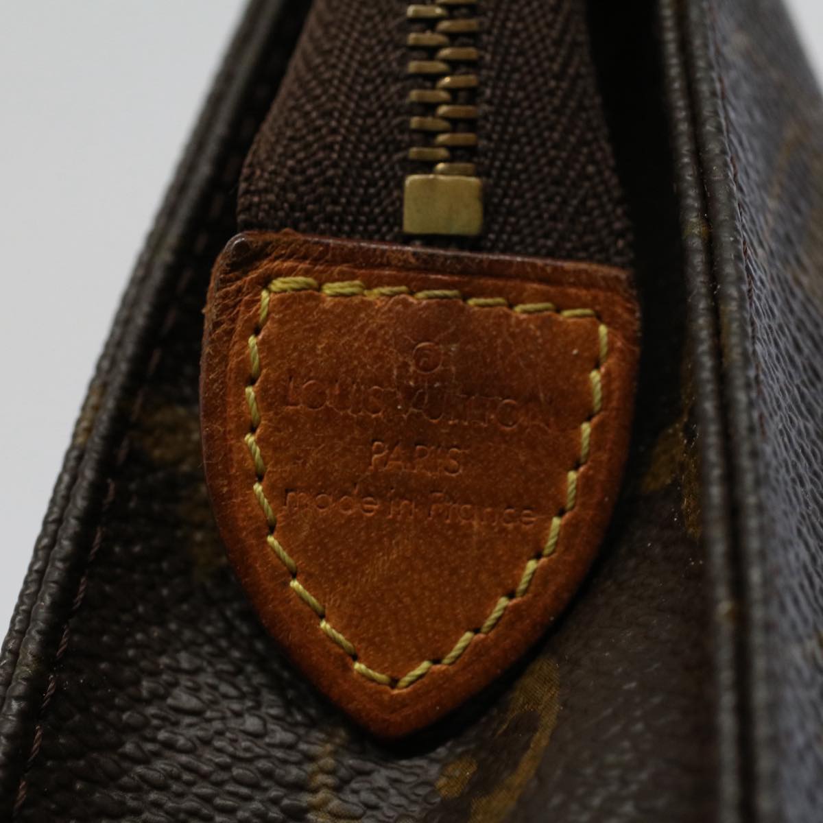LOUIS VUITTON Monogram Poche Toilette 19 Pouch M47544 LV 56427