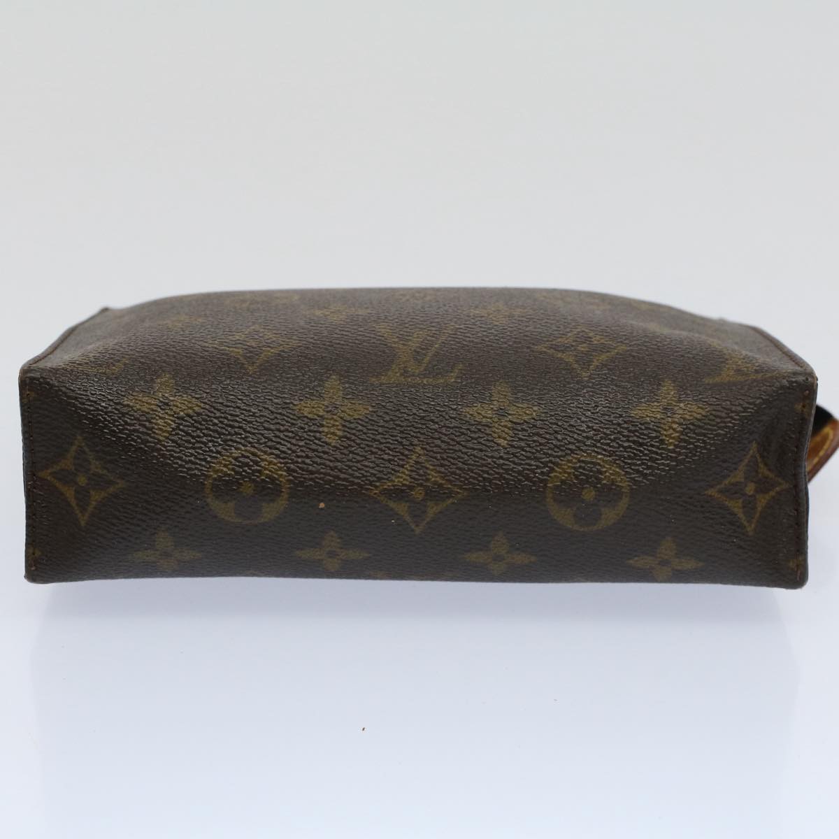 LOUIS VUITTON Monogram Poche Toilette 19 Pouch M47544 LV 56427
