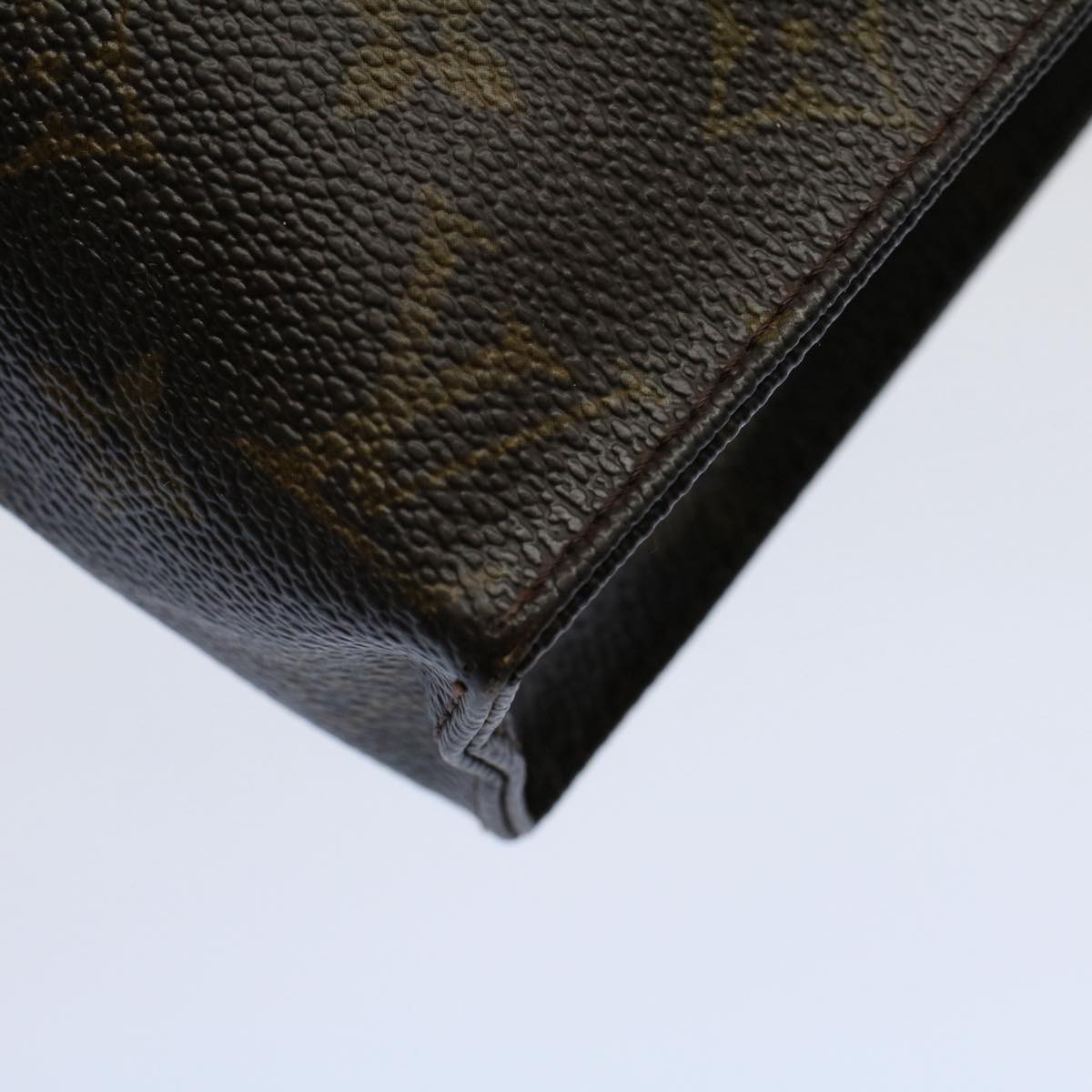 LOUIS VUITTON Monogram Poche Toilette 19 Pouch M47544 LV 56427