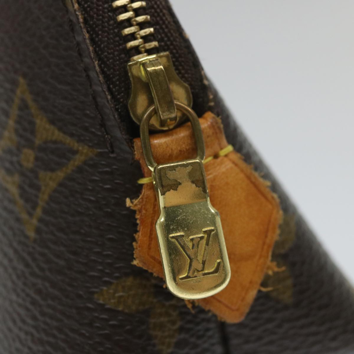 LOUIS VUITTON Monogram Pochette Cosmetic PM Cosmetic Pouch M47515 LV 56430