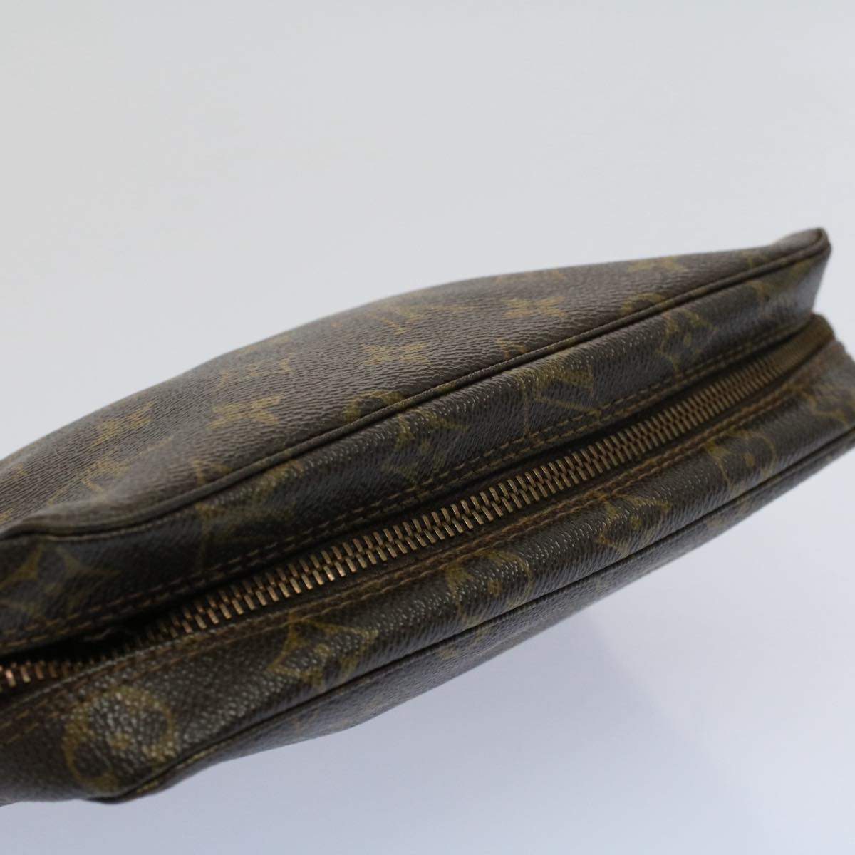 LOUIS VUITTON Monogram Trousse Toilette 23 Clutch Bag M47524 LV 56437