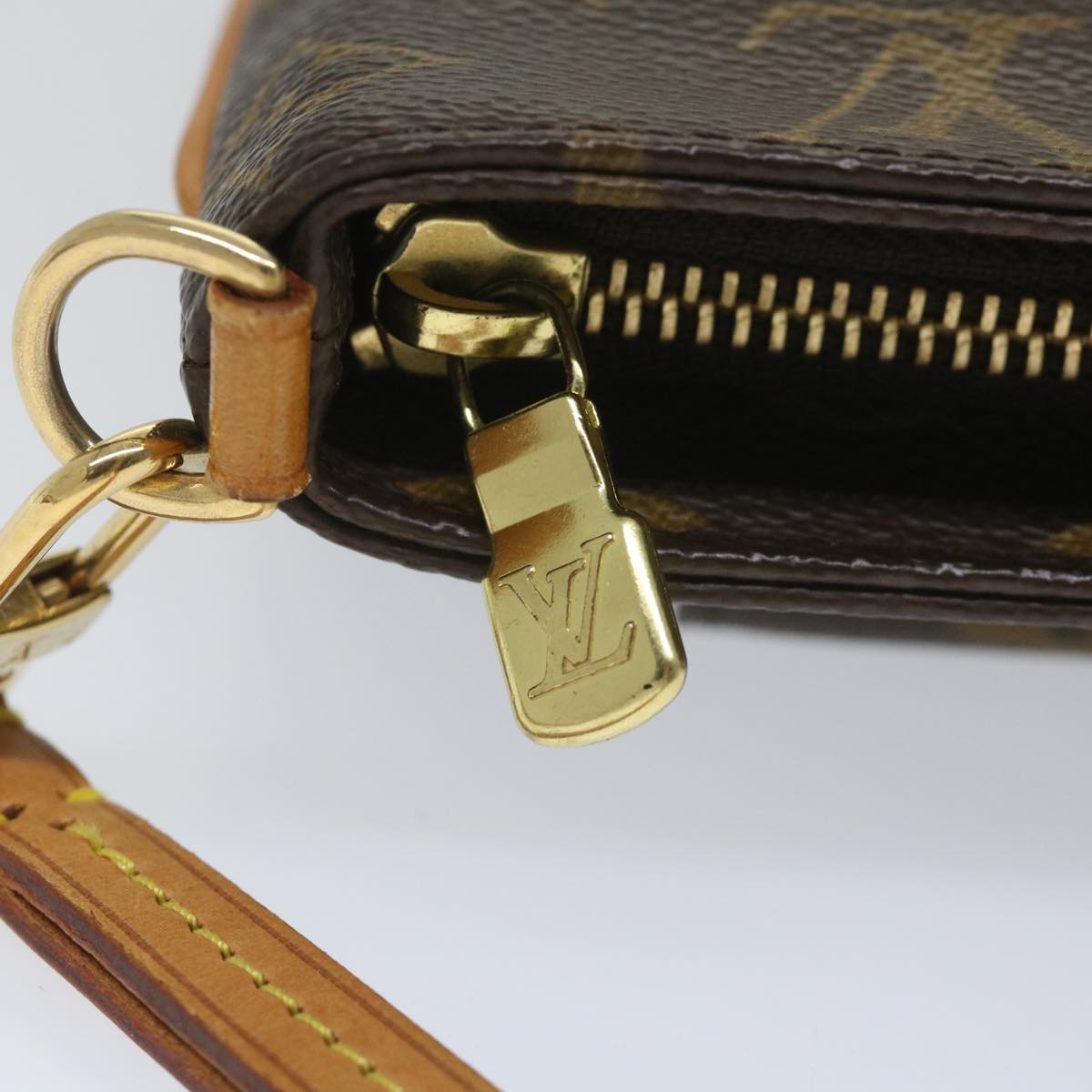 LOUIS VUITTON Monogram Partition Pouch M51901 LV 56445