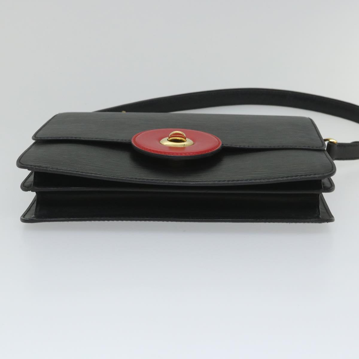 LOUIS VUITTON Epi Free Run Shoulder Bag Red Black M52417 LV 56485