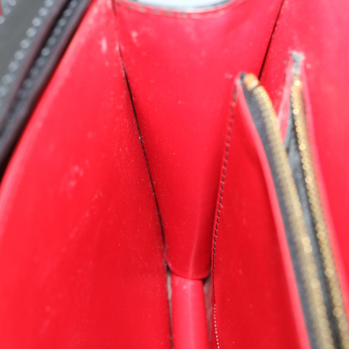 LOUIS VUITTON Epi Free Run Shoulder Bag Red Black M52417 LV 56485