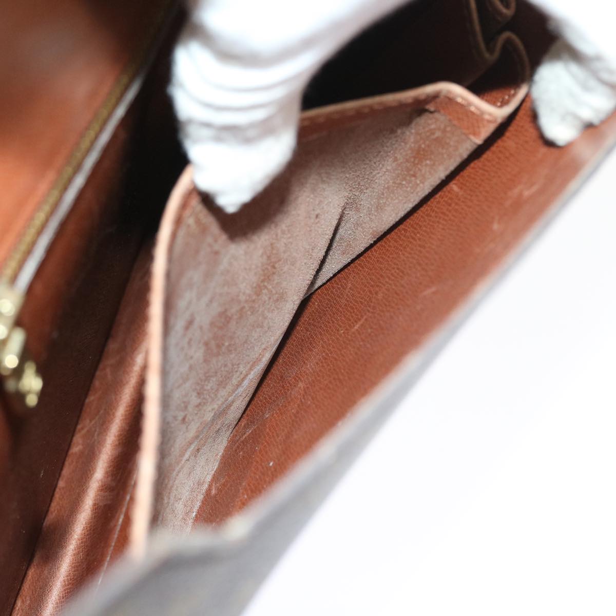 LOUIS VUITTON Monogram Porte Documents Bandouliere Bag M53338 LV 56521