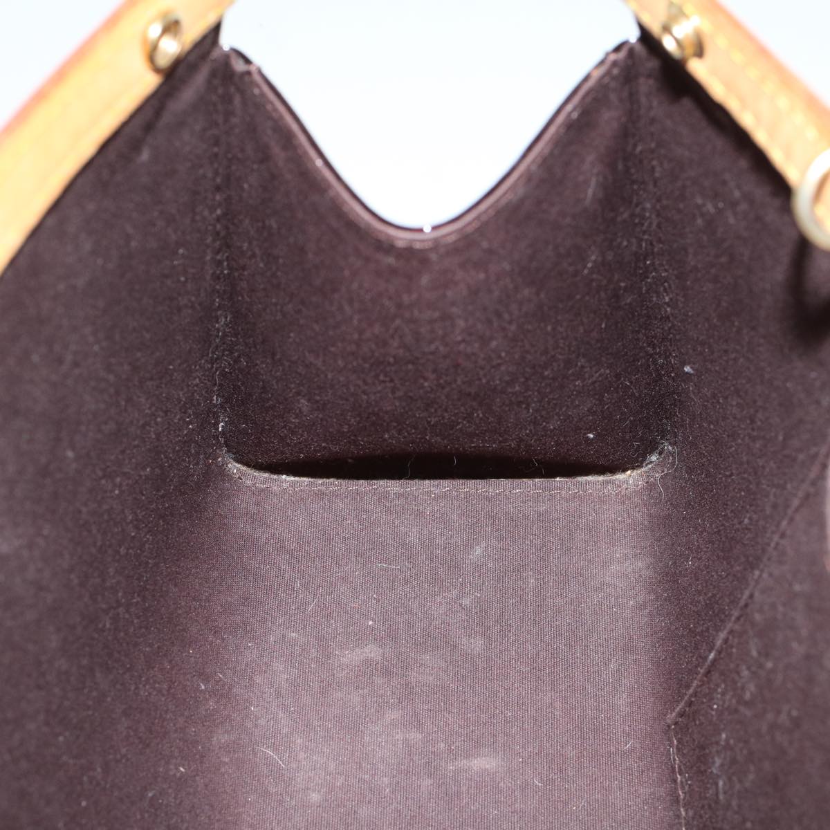LOUIS VUITTON Monogram Vernis Roxbury Drive Hand Bag Amarante M91995 56533