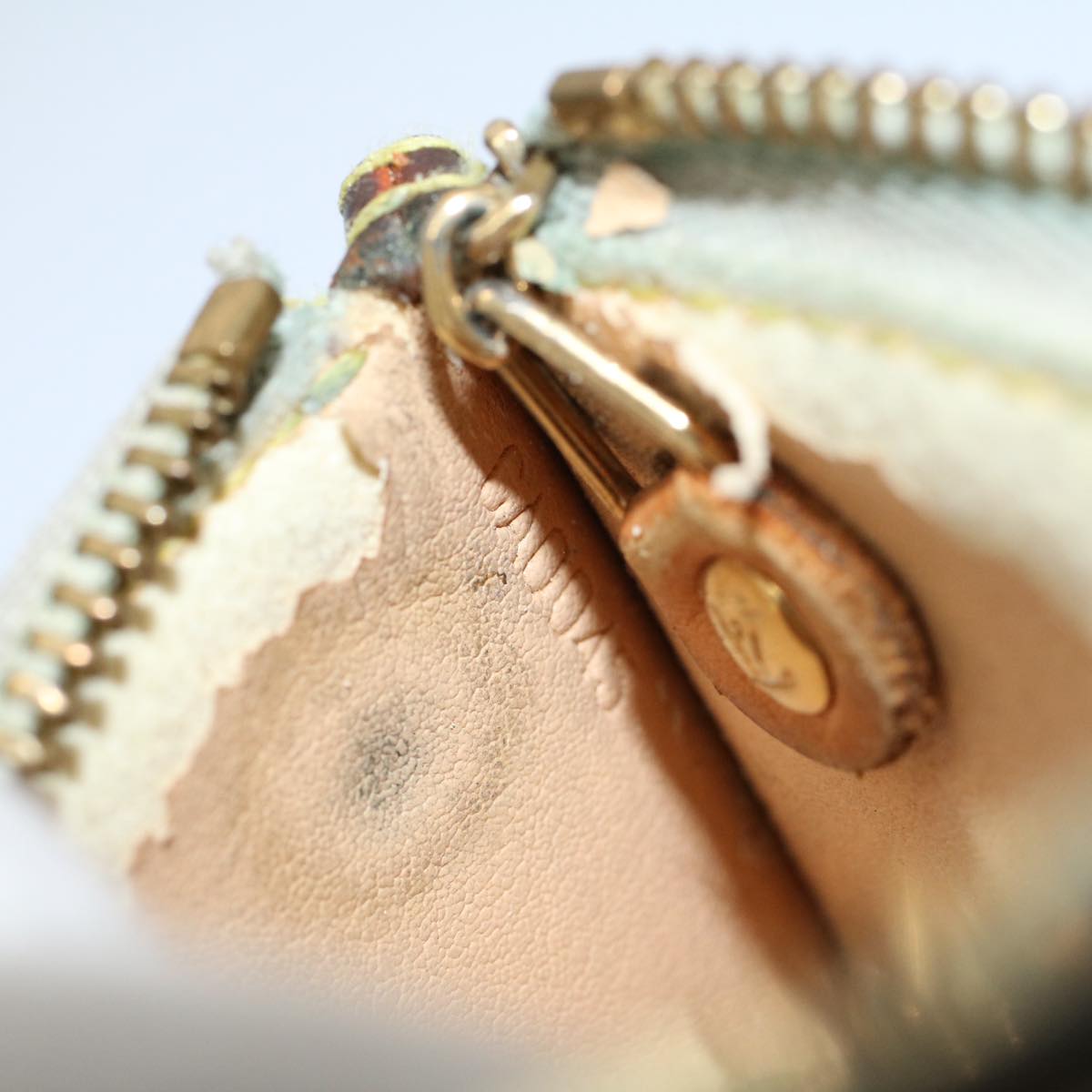 LOUIS VUITTON Monogram Multicolor Pochette Cles Purse White M92655 56609