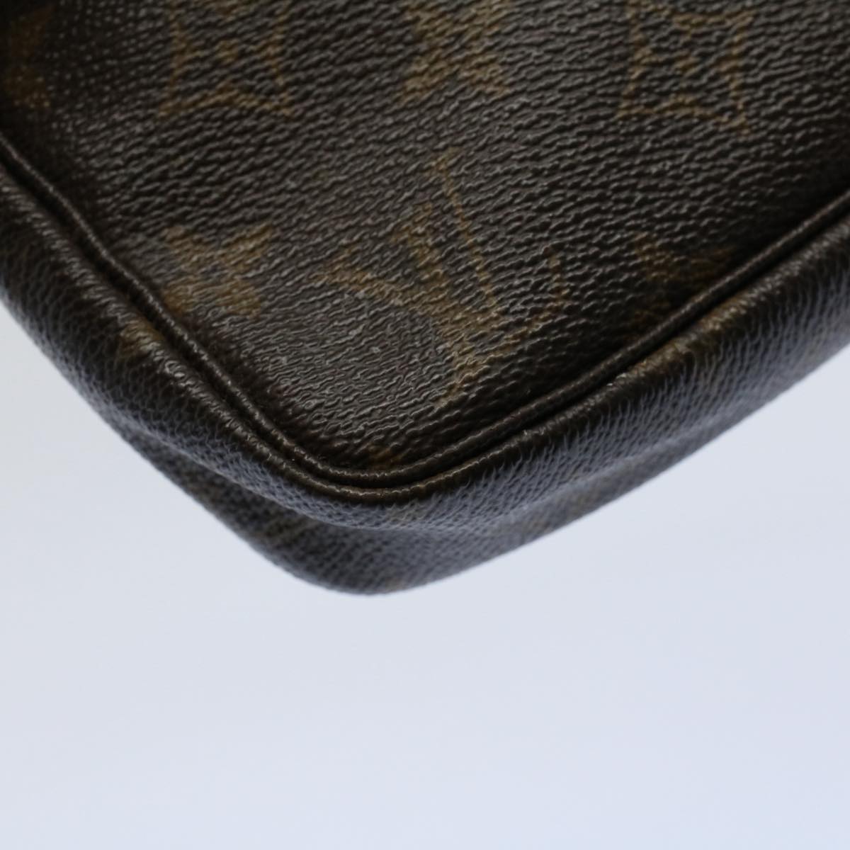 LOUIS VUITTON Monogram Pochette Accessoires Pouch M51980 LV 56667