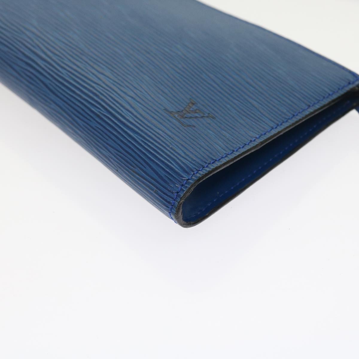 LOUIS VUITTON Epi Pochette Accessoires Accessory Pouch Blue M52985 LV 56670