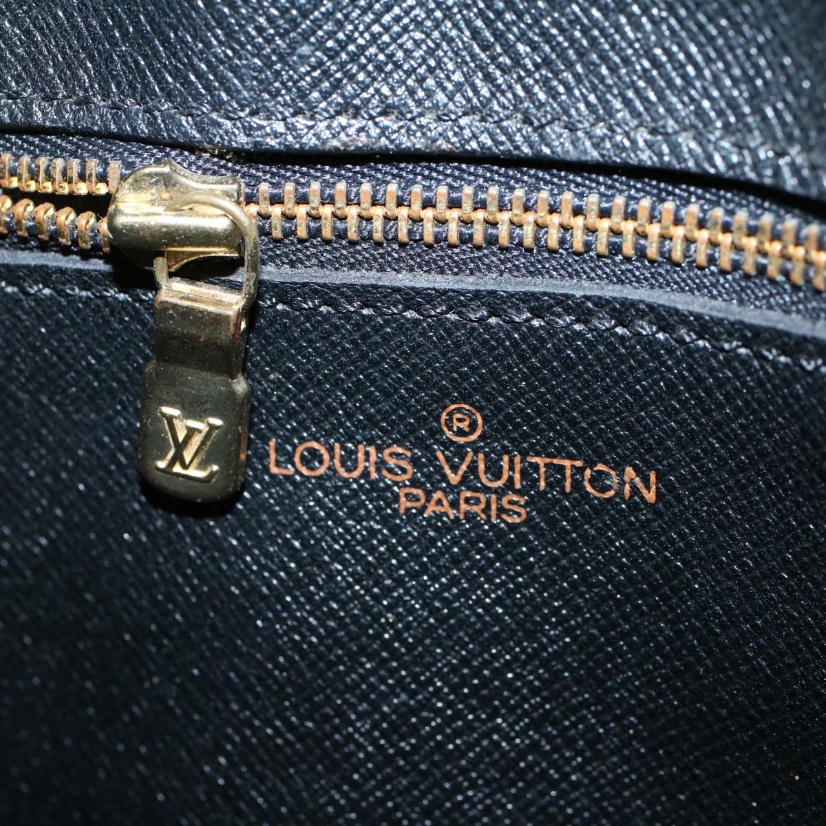 LOUIS VUITTON Epi June Feuille Shoulder Bag Black M52152 LV 56673