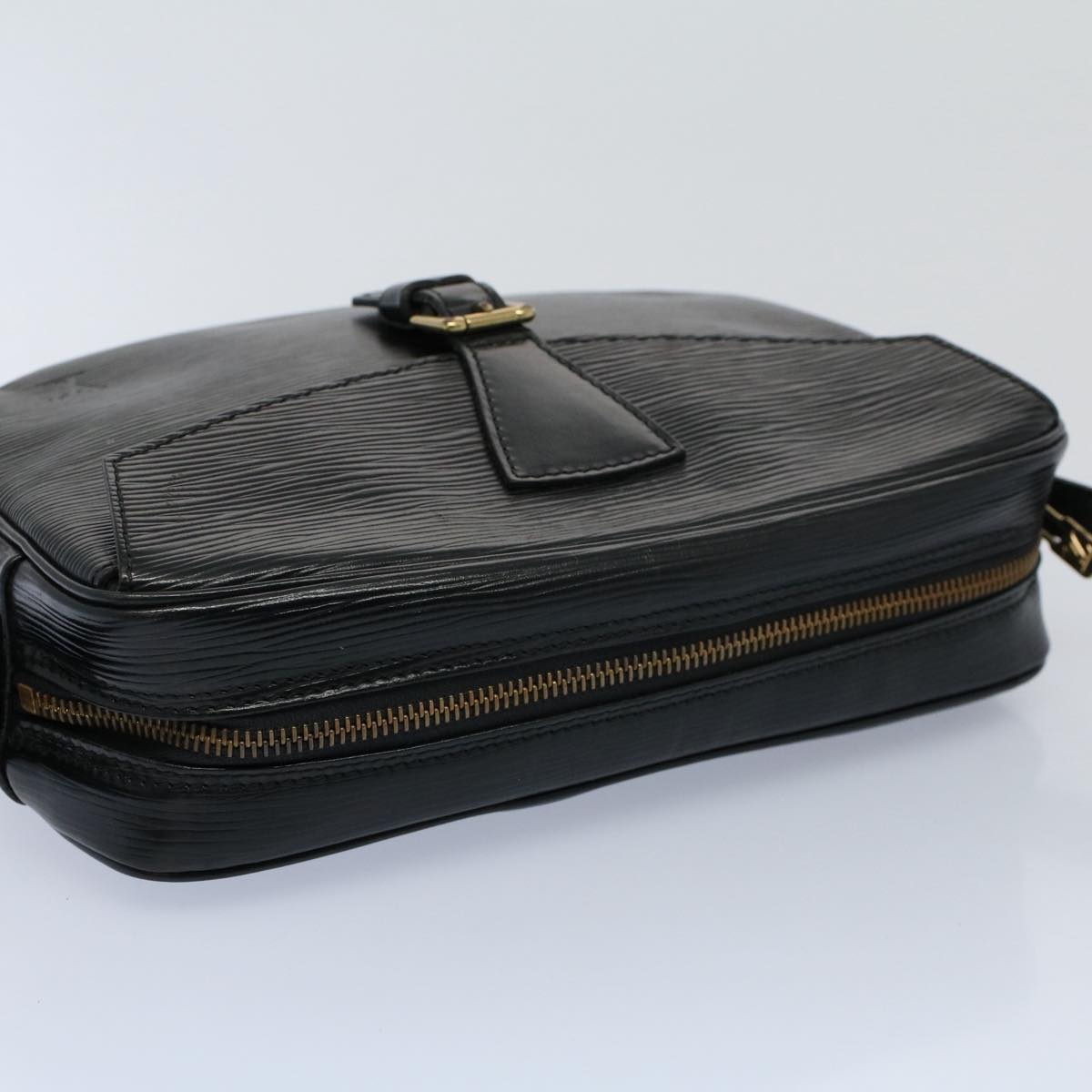 LOUIS VUITTON Epi June Feuille Shoulder Bag Black M52152 LV 56673