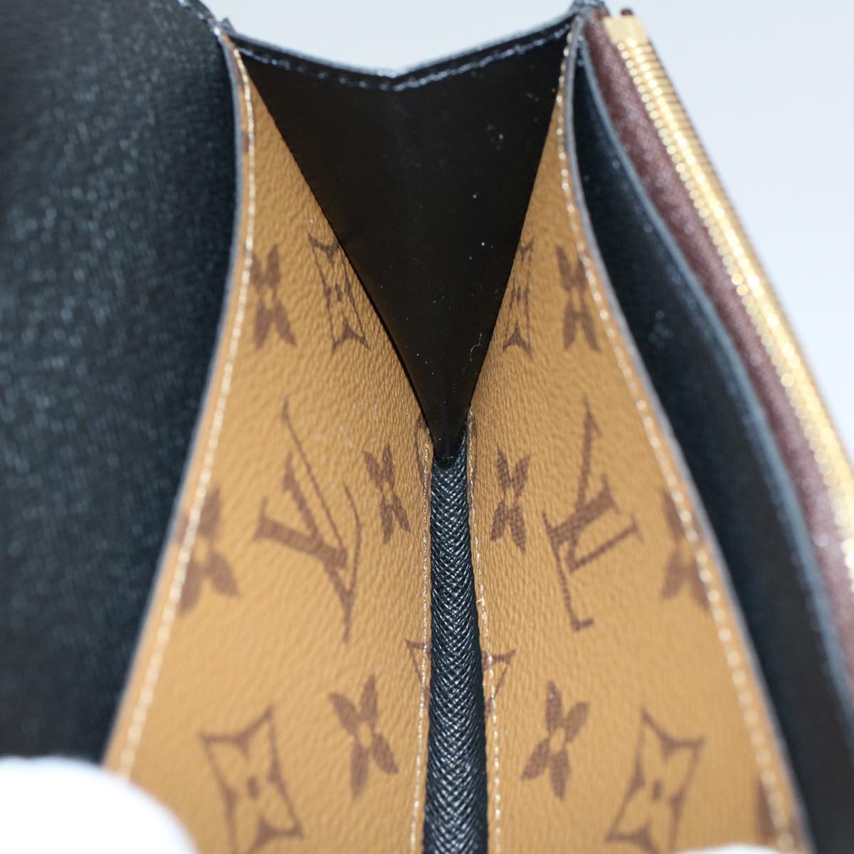 LOUIS VUITTON Monogram Reverse Portefeuille Emily Long Wallet M82157 56717A
