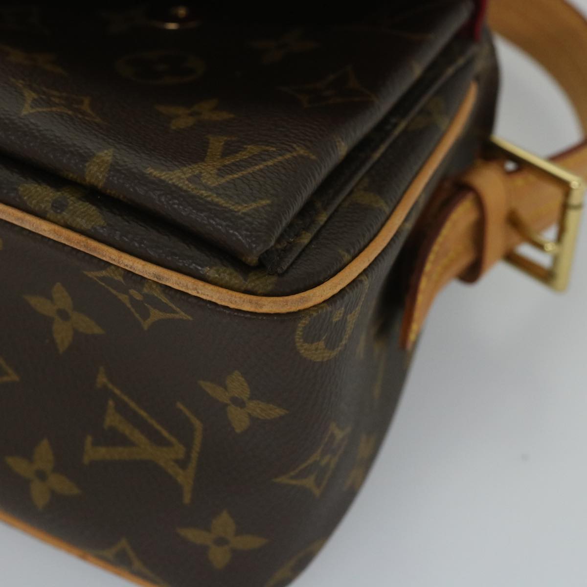 LOUIS VUITTON Monogram Viva Cite MM Shoulder Bag M51164 LV 56730