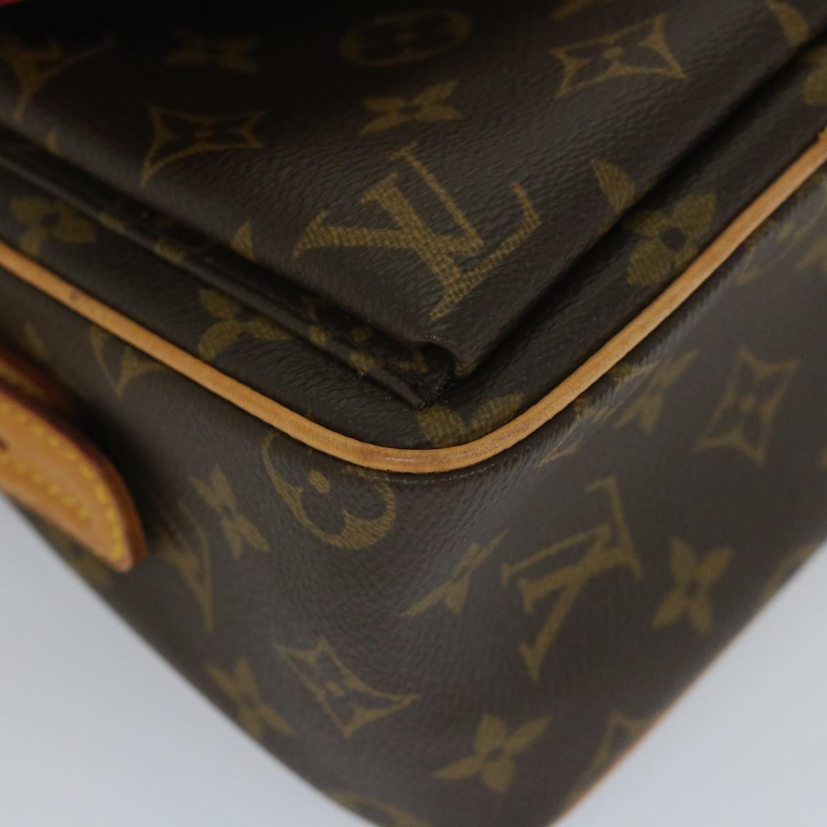 LOUIS VUITTON Monogram Viva Cite MM Shoulder Bag M51164 LV 56730