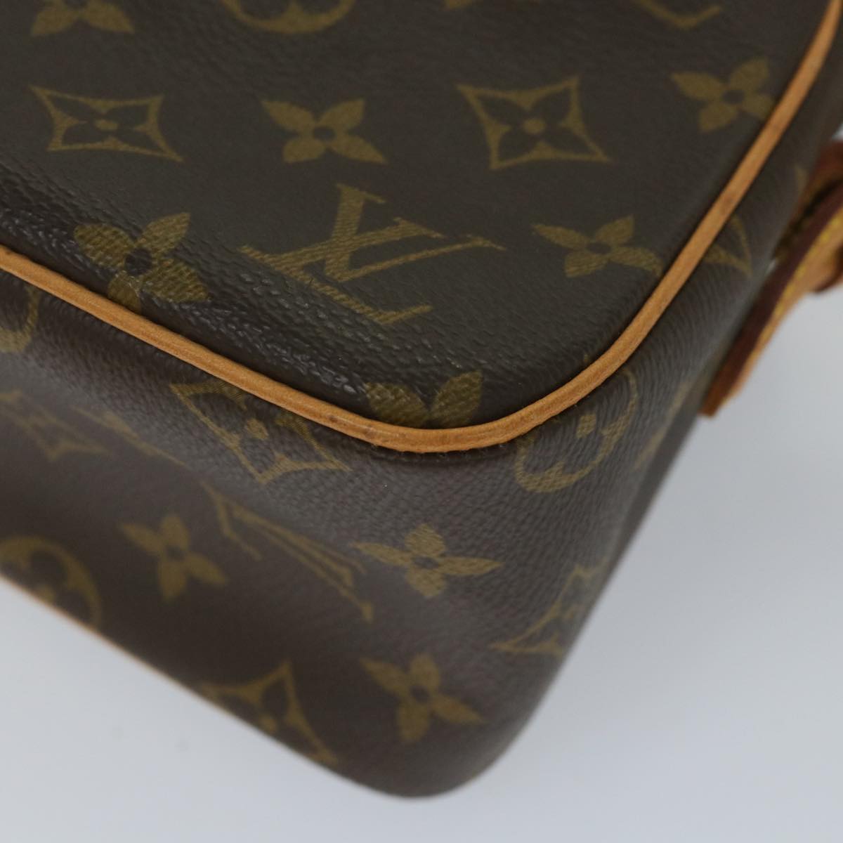 LOUIS VUITTON Monogram Viva Cite MM Shoulder Bag M51164 LV 56730