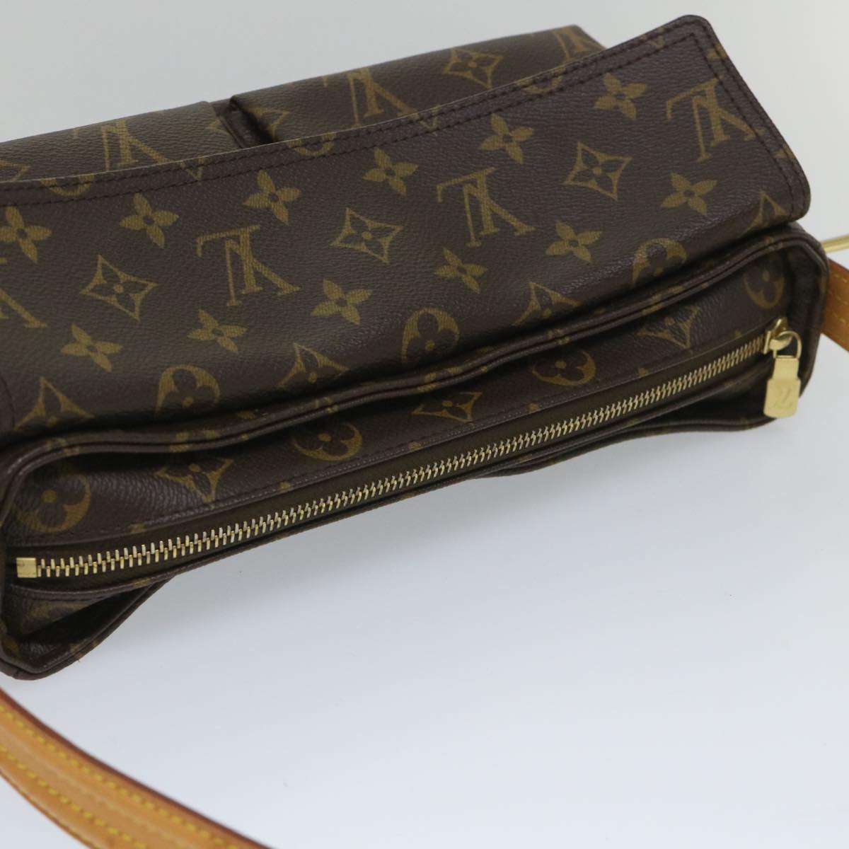 LOUIS VUITTON Monogram Viva Cite MM Shoulder Bag M51164 LV 56730