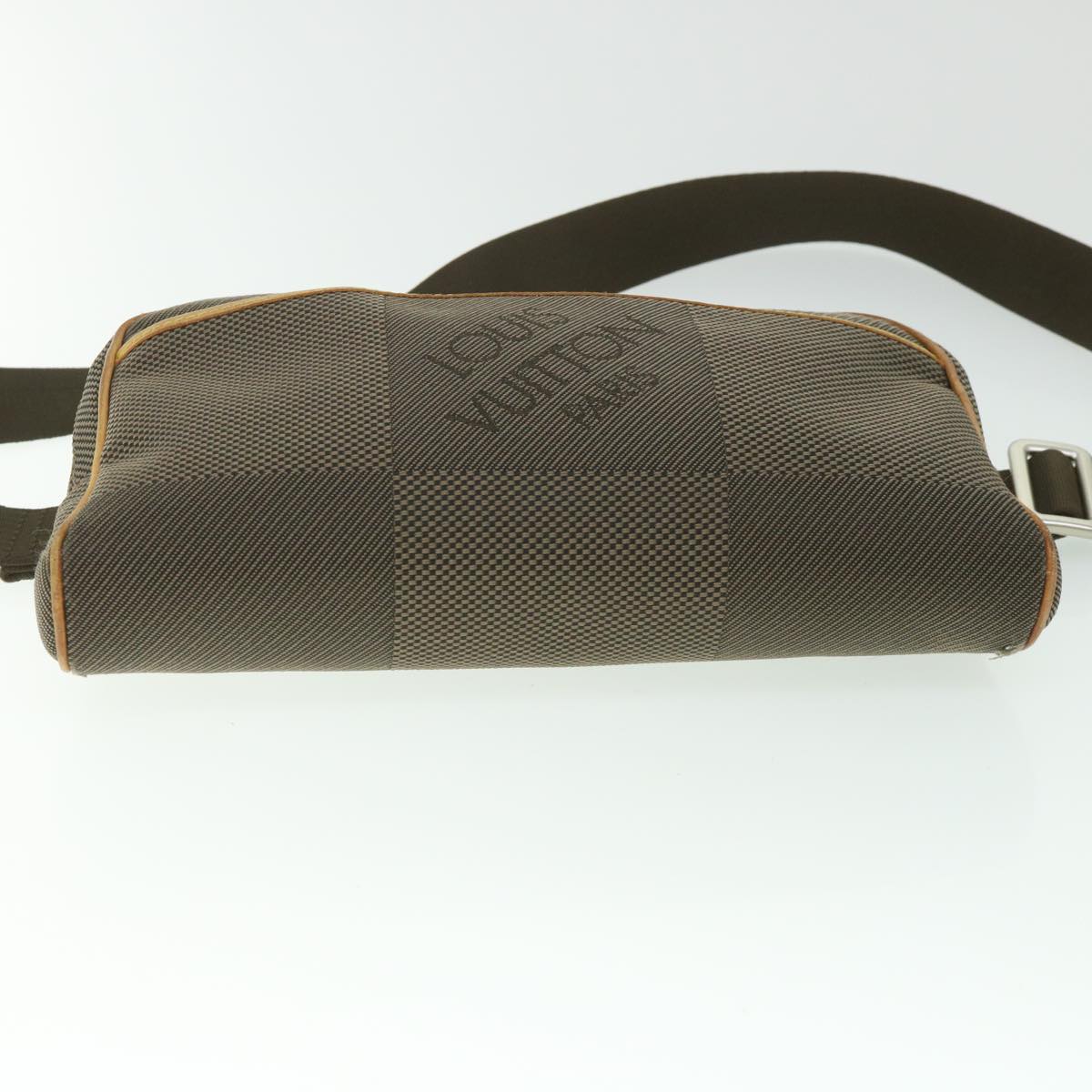 LOUIS VUITTON Damier Geant Acrobat Shoulder Bag Khaki M93619 LV 56771