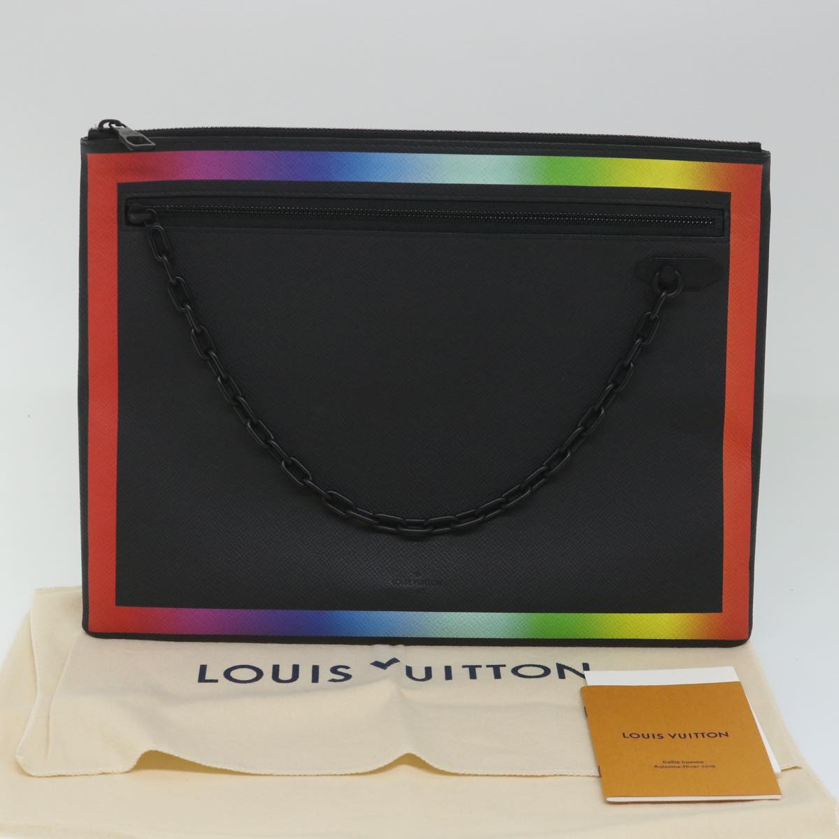 LOUIS VUITTON Taiga Rainbow Chain Pochette A4 Bag Black M30347 LV 56795A